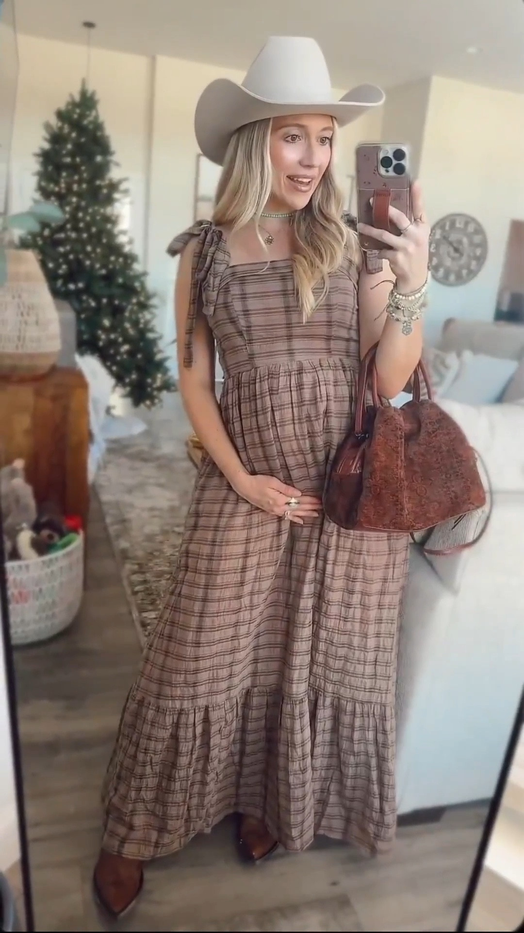 Linking the cutest fall family photos outfit or Christmas dinner outfit inspo - I’m loving these brown tones for fall 🧸👢🥨🐻🤎

My dress is a size small - bump friendly + breastfeeding friendly for the mamas to be! 



#LTKootd #LTKmomlife #LTKBump