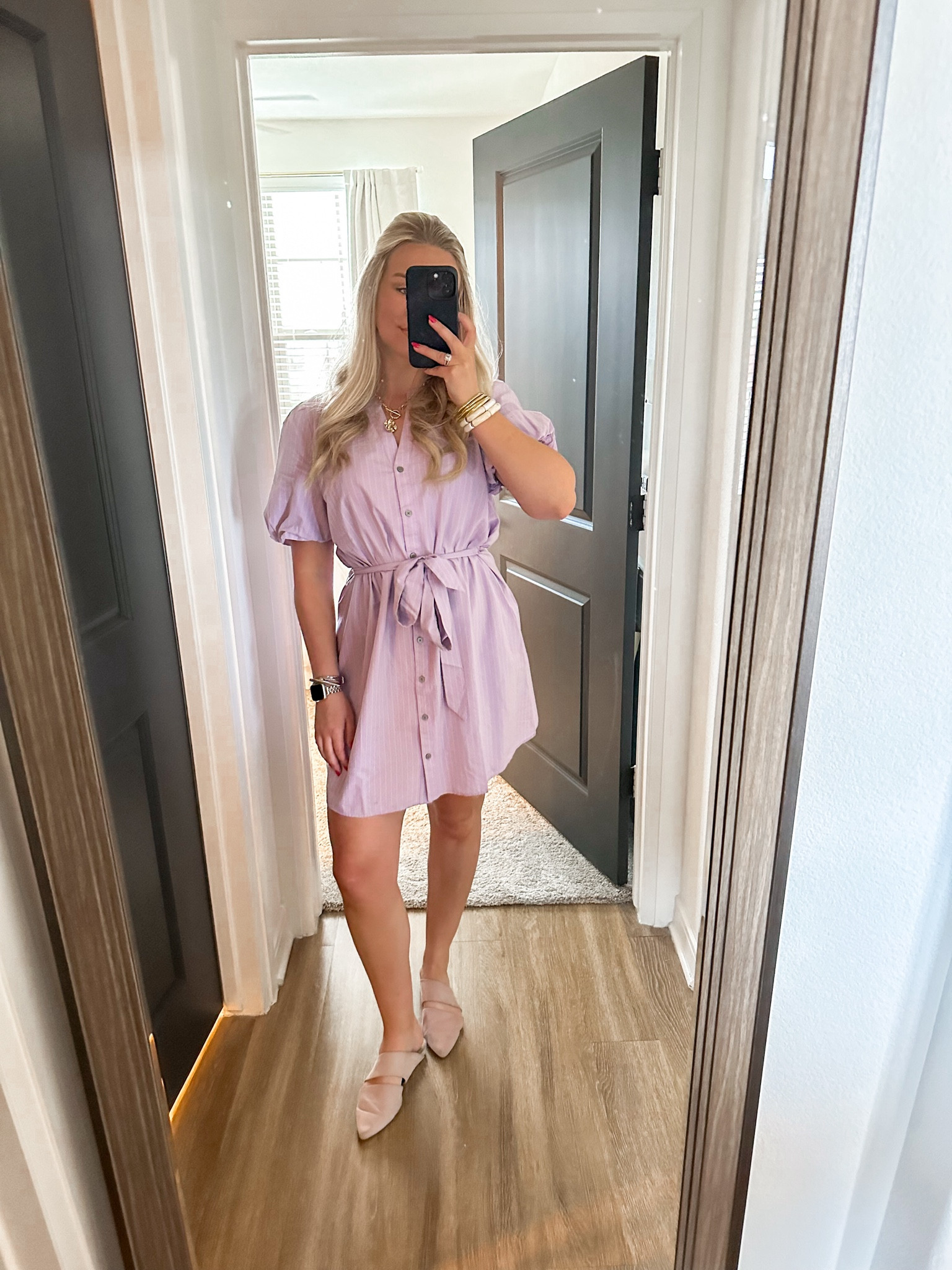 The loft dress size M - true to size or size down if in between 

Work dress. Work outfit. Sprint dress. Office attire  

#LTKfindsunder50 #LTKworkwear #LTKfindsunder100