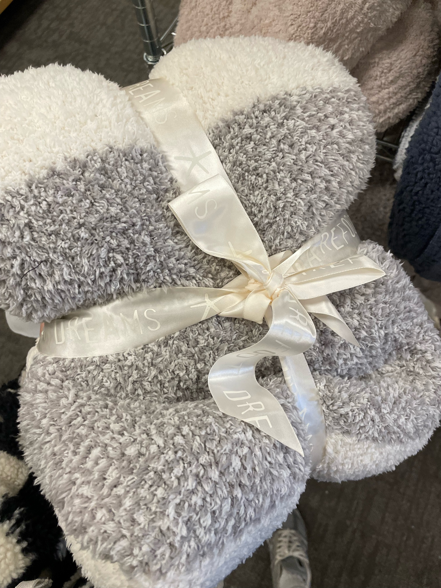 Barefoot dreams blanket on sale 

#LTKHoliday #LTKGiftGuide #LTKsalealert