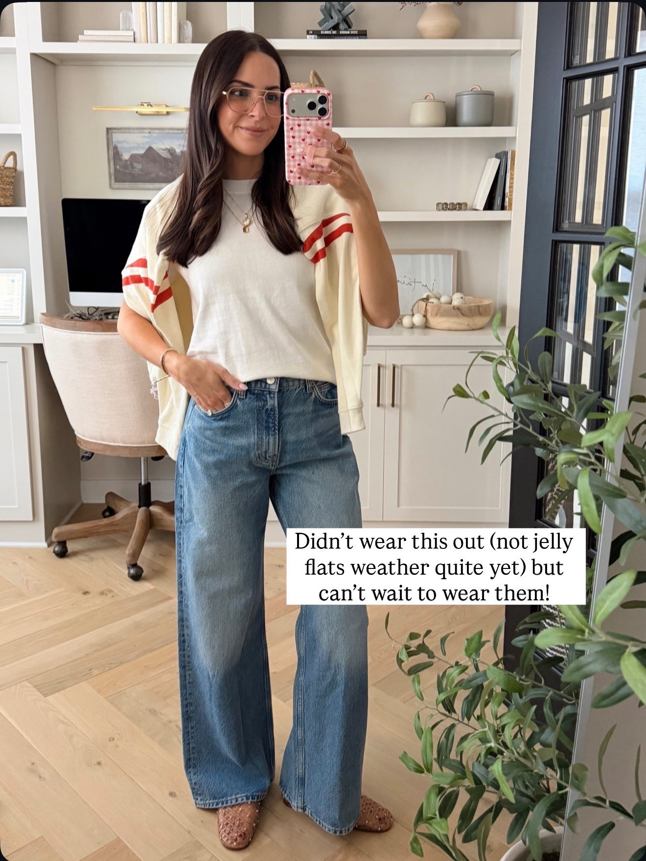 Sweater tee: tts (S) 
Jeans: tts (26) 5’7” for height reference 
Jelly flats: size up for half sizes


#LTKSeasonal #LTKootd #LTKmomlife