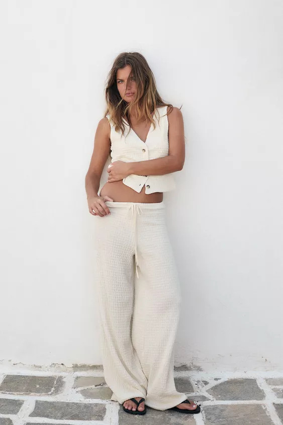 TEXTURED STRAIGHT LEG PANTS | Zara US