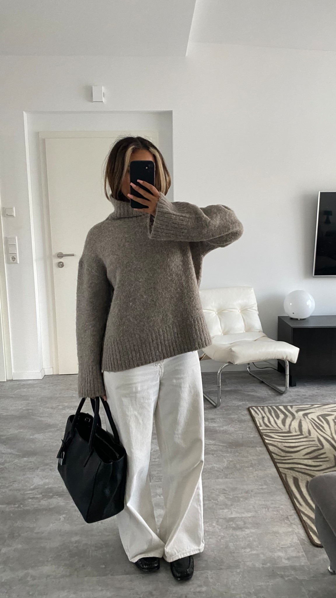 cozy 🤍

#LTKeurope #LTKstyletip #LTKwinter