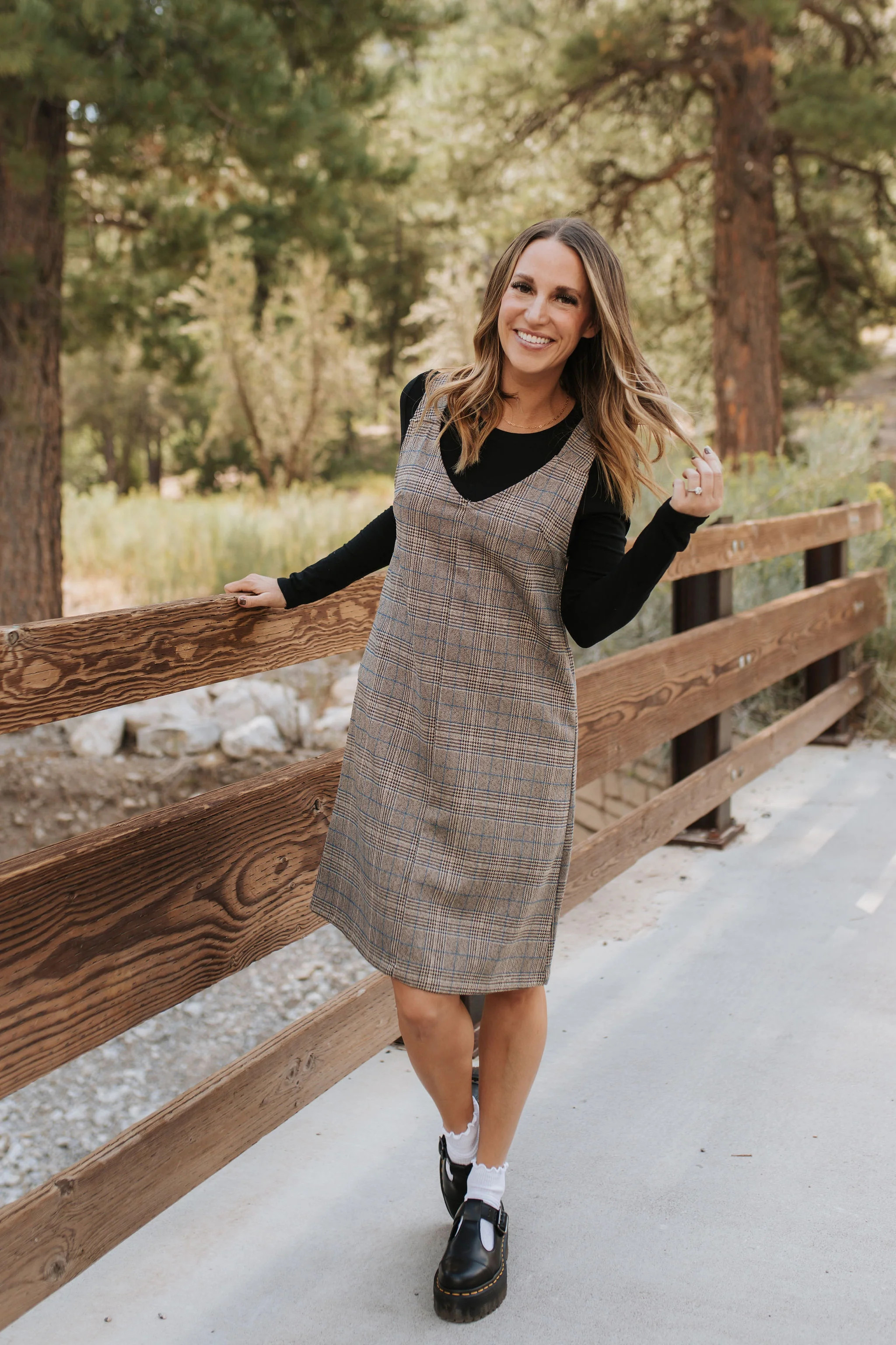THE BLAKE OVERALL DRESS IN CHARCOAL PLAID BY BY PINK DESERT | Pink Desert