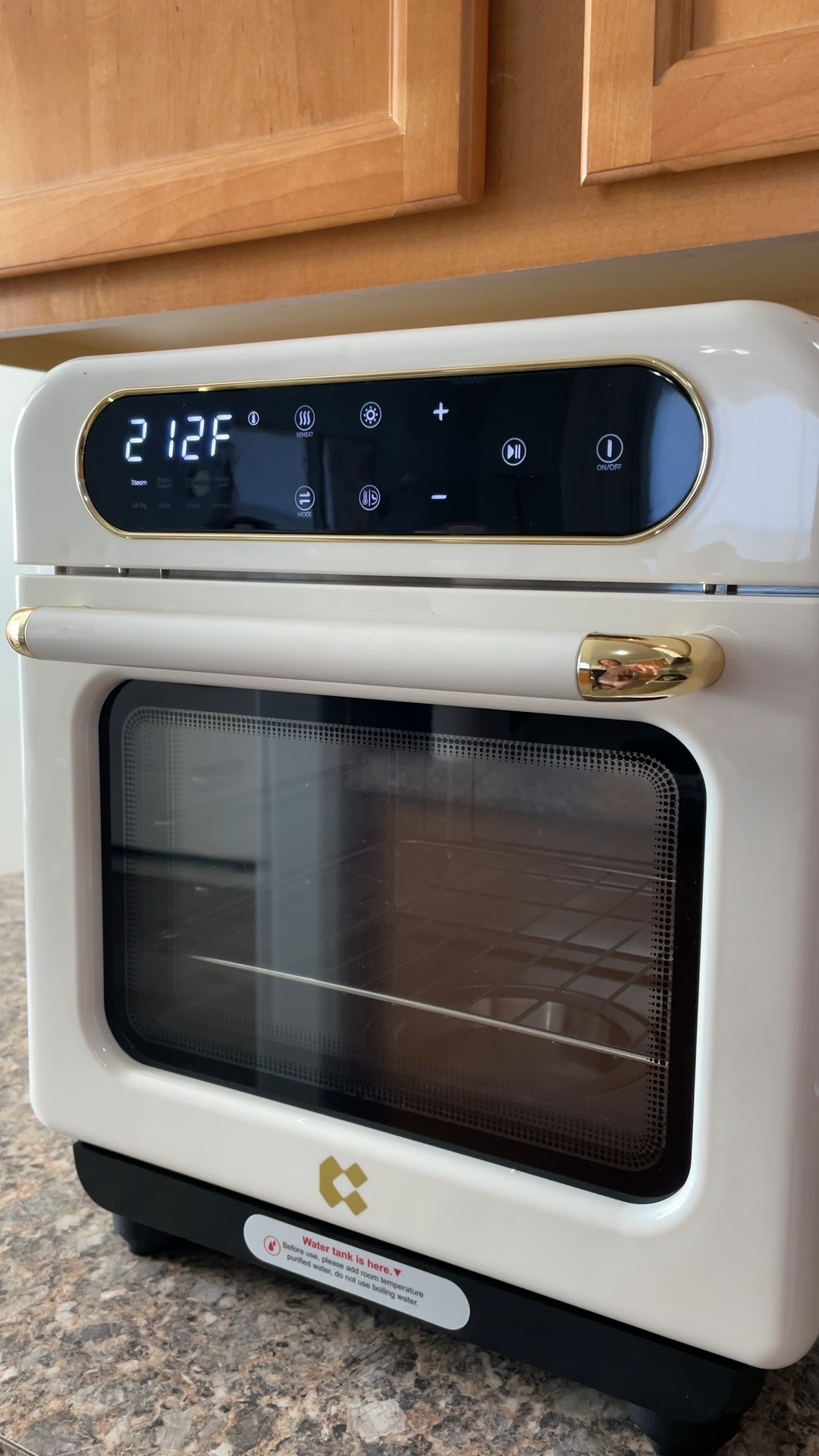 This 8 in 1 oven is all I need for my kitchen.