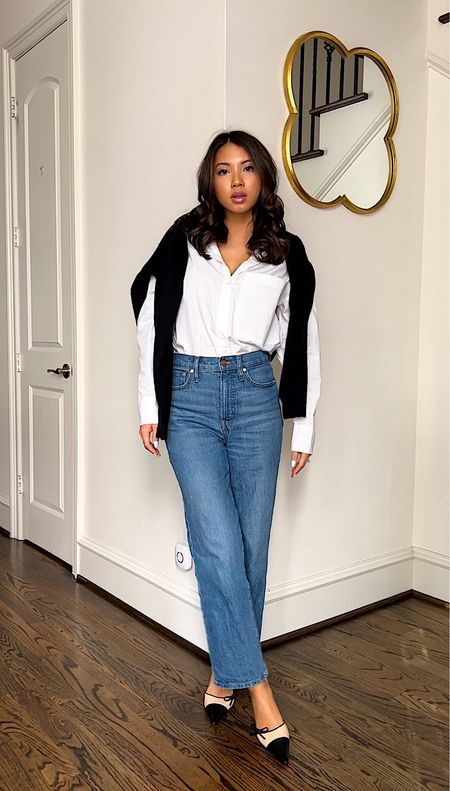 Chic elevated street style

Work outfit, workwear, button down, wide leg jeans, everyday style, teacher outfit, black and white outfit, Abercrombie

#LTKSpringSale #LTKworkwear #LTKU