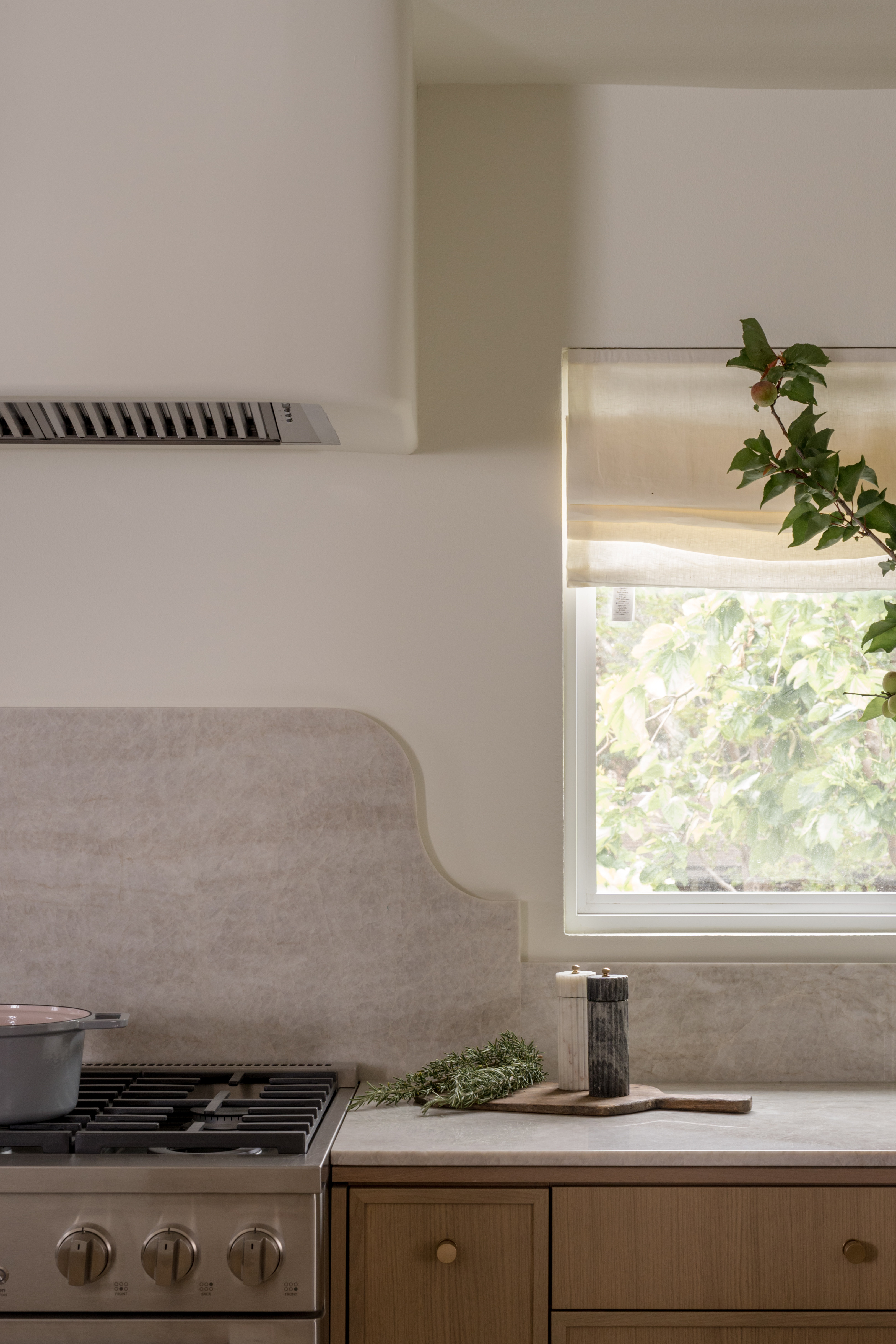 Textured marble, soft curves and timeworn details bring soul and warmth to this collected kitchen.

#KitchenStyling #KitchenDecor #OrganicModern 

 

#LTKStyleTip #LTKFindsUnder100 #LTKHome