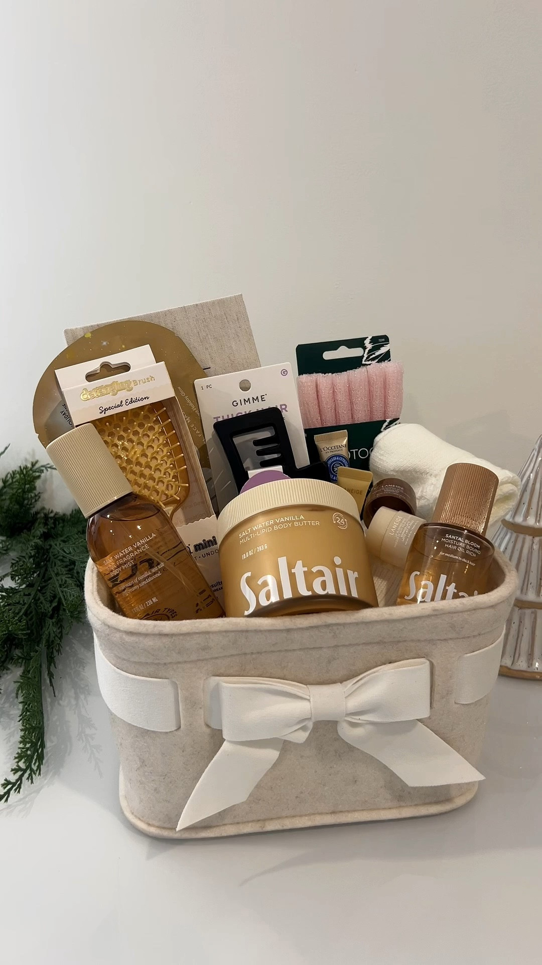 Holiday Gift Basket full of only things she will love! 

#LTKHoliday #LTKBeauty #LTKGiftGuide