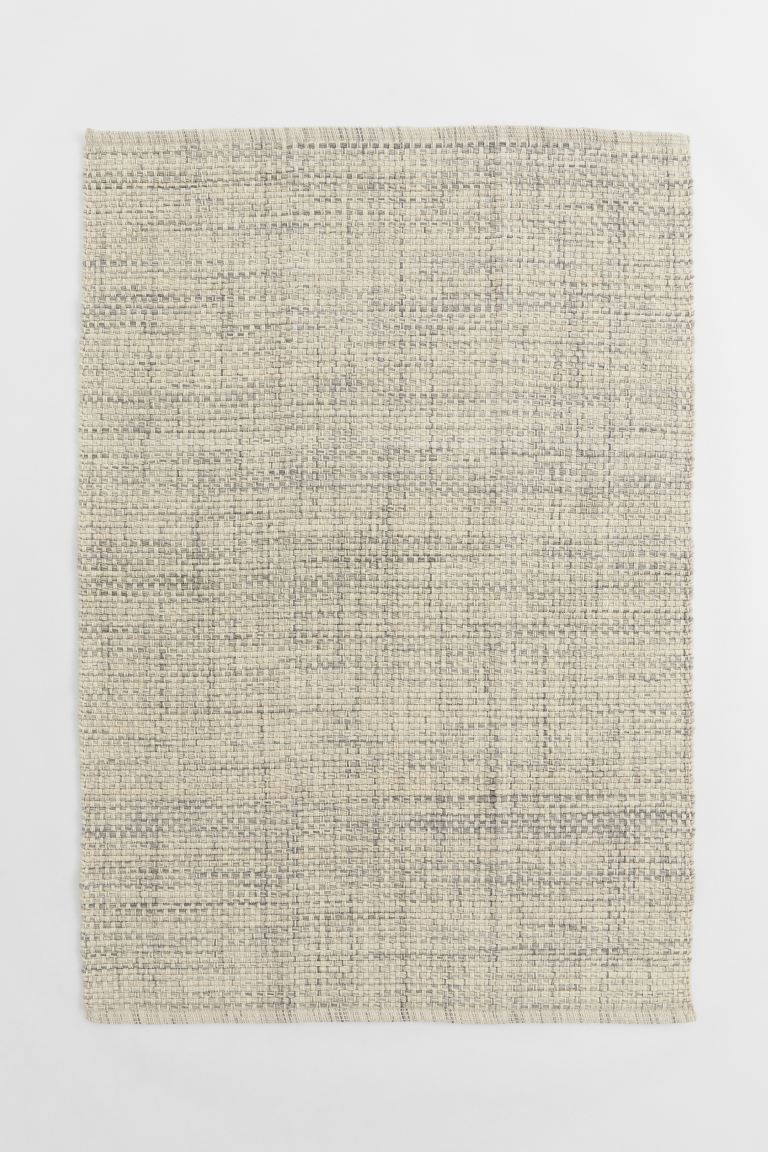 Wool-blend rug | H&M (UK, MY, IN, SG, PH, TW, HK, KR)