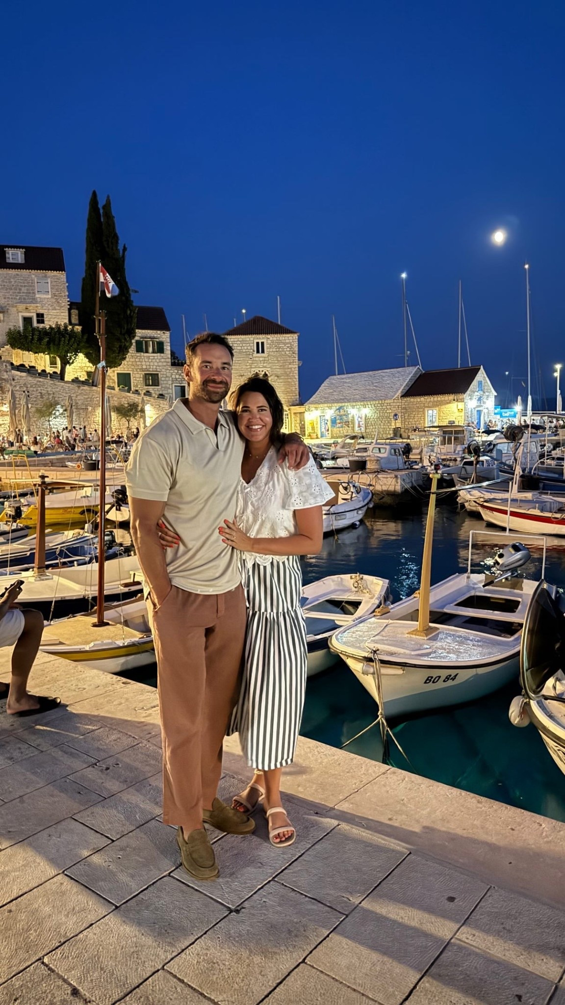 My skirt is actually a dress and it’s sold out, but I linked some similar flowy pants! Also thistop is a favorite Amazon find.