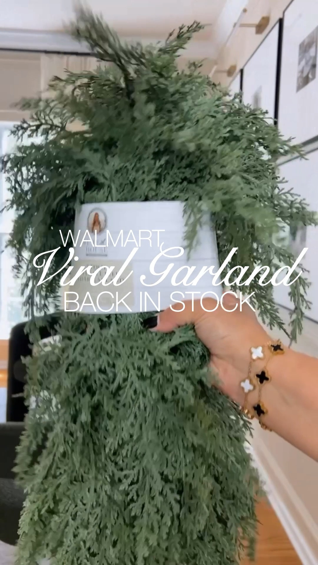 The Viral Cedar Garland is BACK IN STOCK…
#walmartfind #walmartchristmas #christmas2025 #christmasgarland #cedargarland

#LTKFindsUnder50 #LTKSeasonal #LTKU