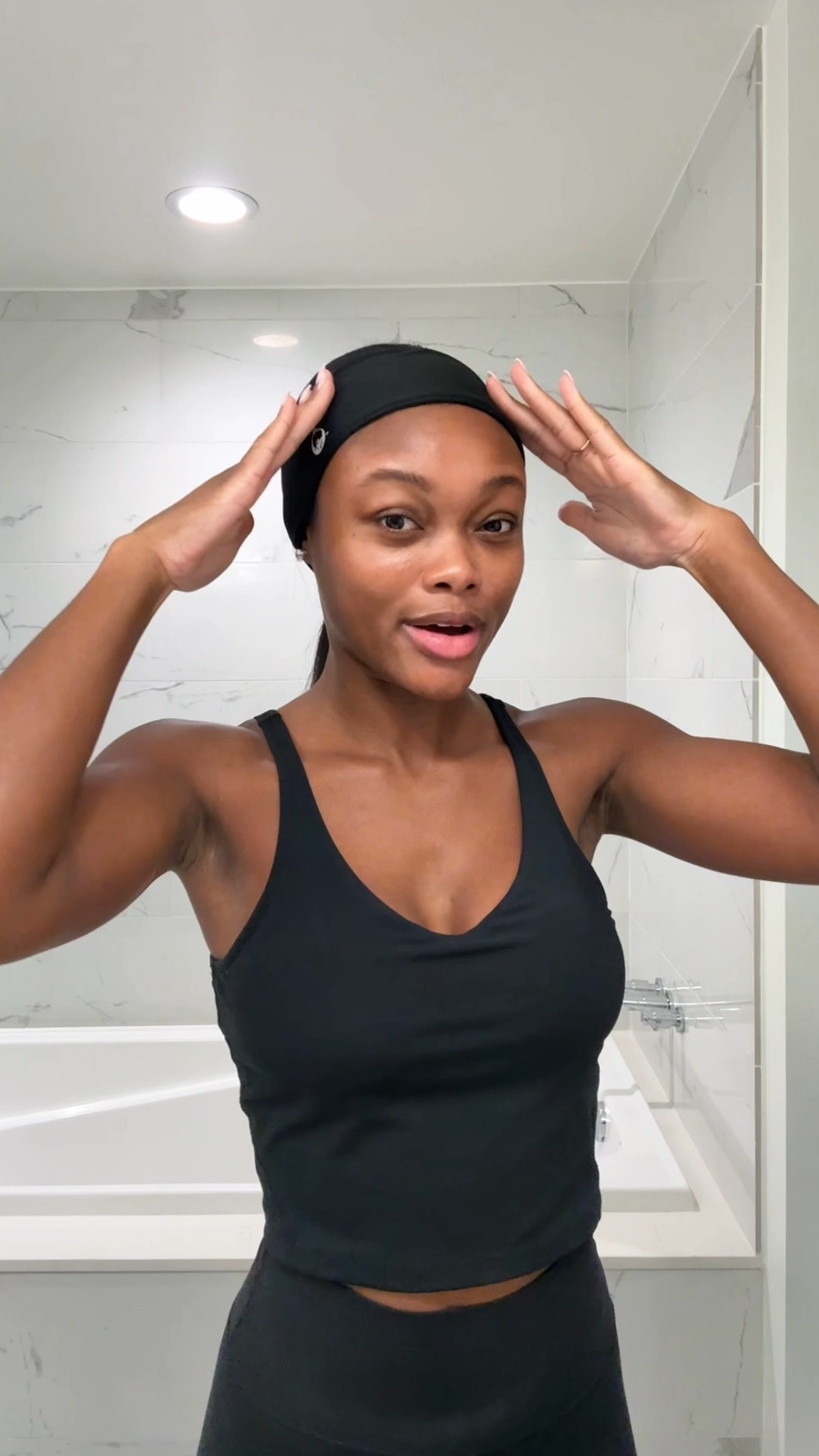 Workout headband! 🤍

#LTKMostLoved #LTKFitness #LTKBeauty