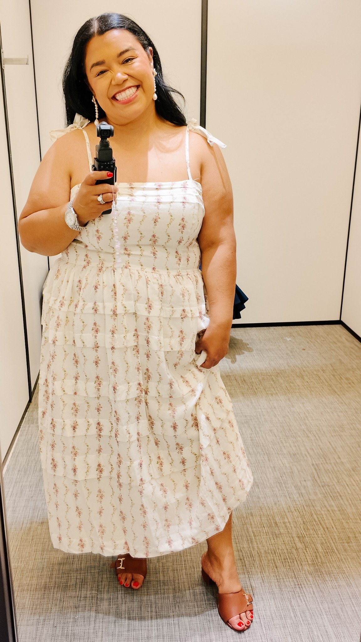 Macy’s has the perfect dresses for spring and summer. 

And Now This has sizes up to 4x and they’re very tru to size!

Spring, wedding guest dress, graduation dress, Mother’s Day, floral dress, petite fashion, plus size fashion, smiles and pearls

#LTKSeasonal #LTKOver40 #LTKMidsize