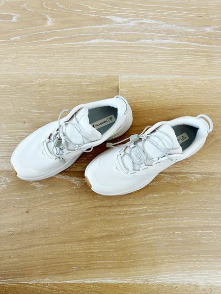 White Hoka sneaker perfect for on the go mom duty or travel!

#summershoe
#runningshoe
#walkingshoe
#classicstyle
#Nordstrom

#LTKSeasonal #LTKFitness #LTKShoeCrush