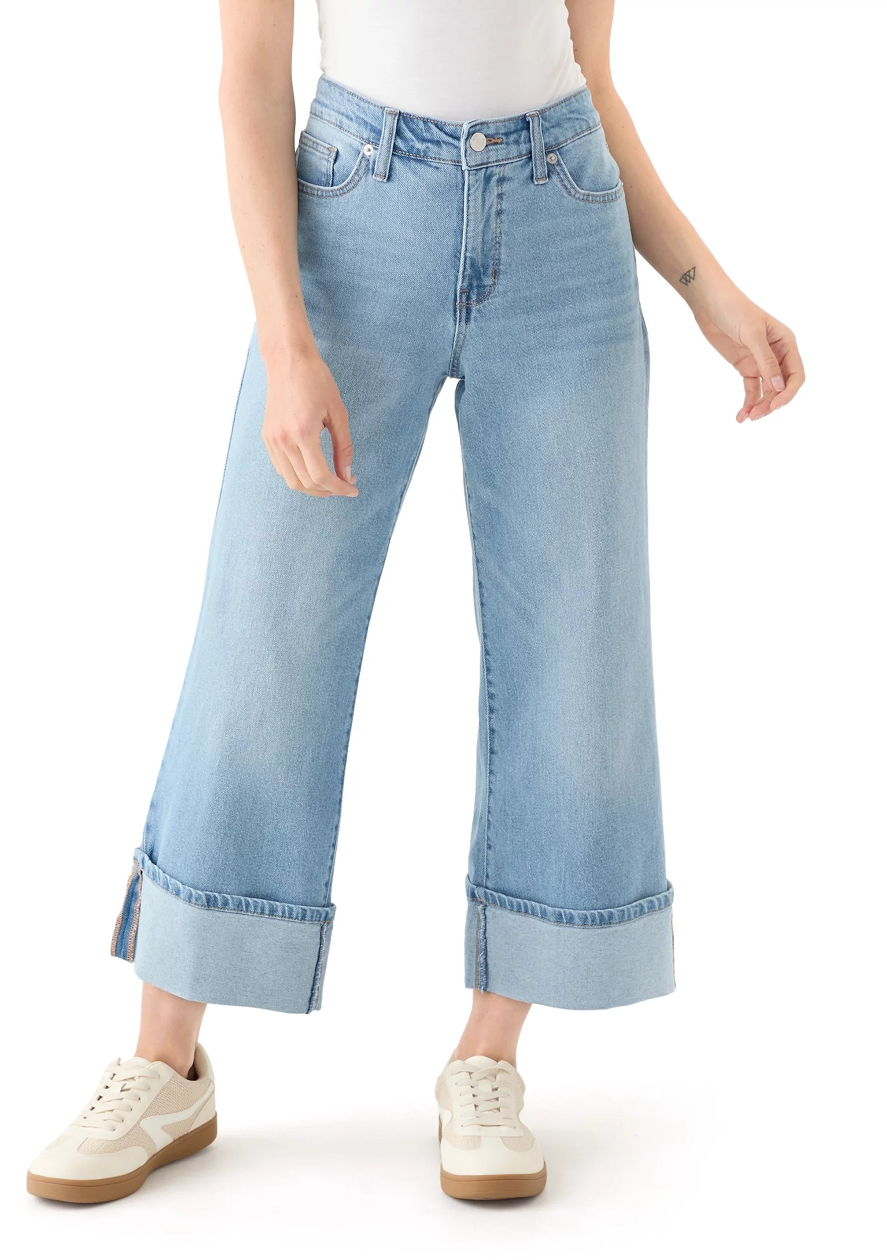 Petite Rolled Wide Leg Jeans | Belk