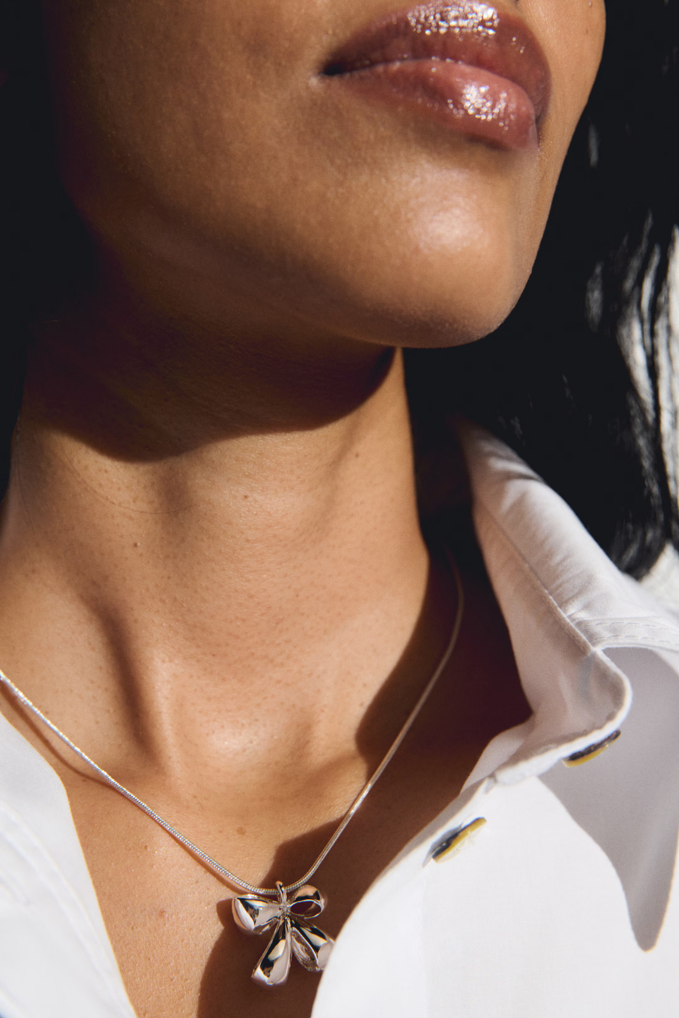 Bow-Pendant Necklace | H&M (US + CA)