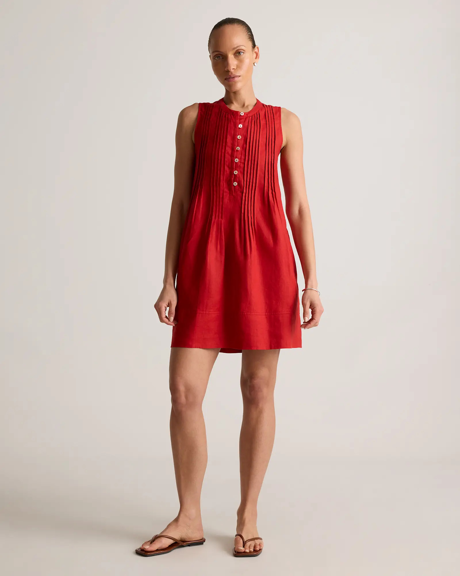 100% European Linen Sleeveless Swing Dress in Chile | Quince