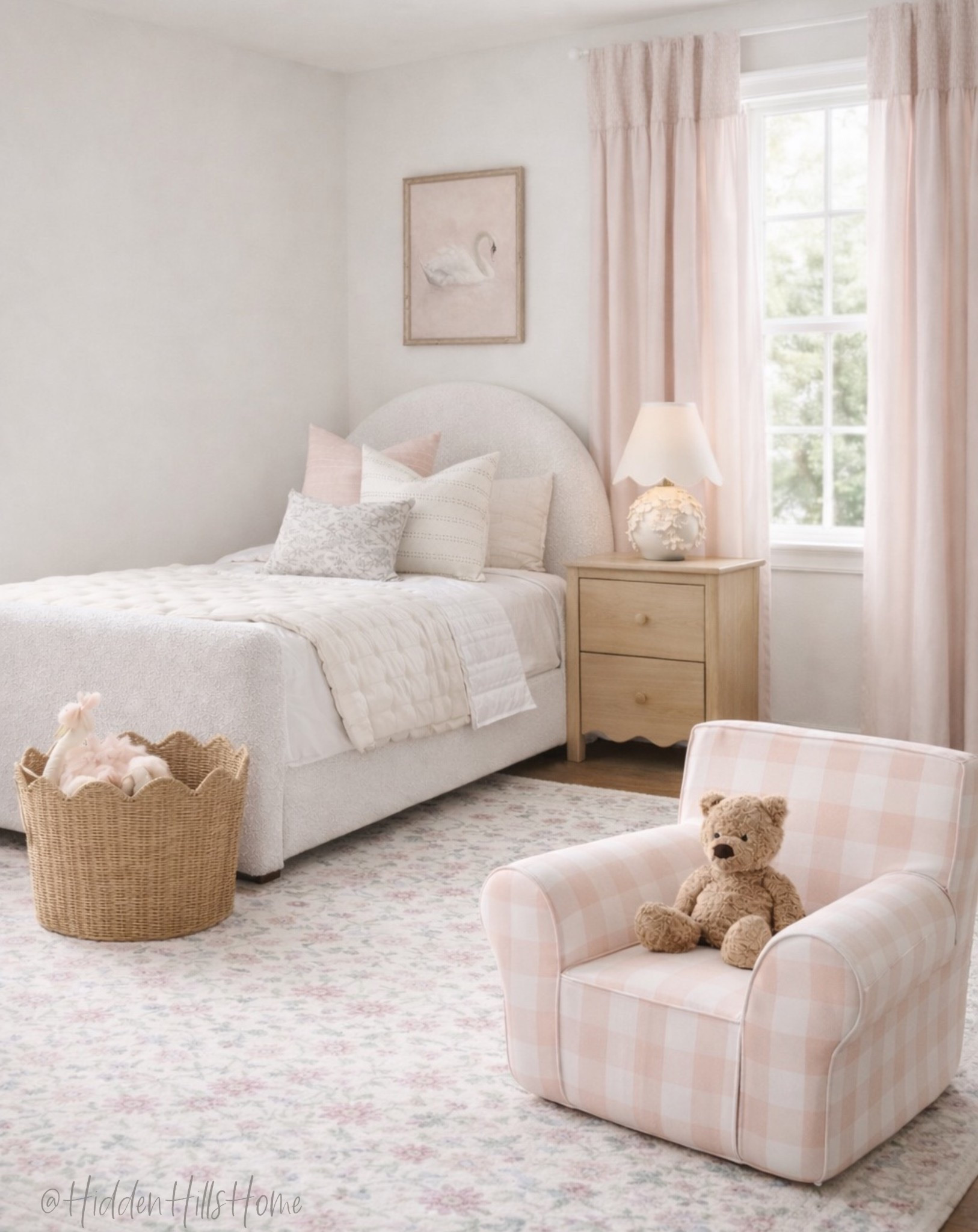 Girls bedroom decor mood board! Cute girls room design, home decor ideas, toddler girls room, bedding, home inspiration #girlsroom


#LTKHome #LTKSaleAlert #LTKKids