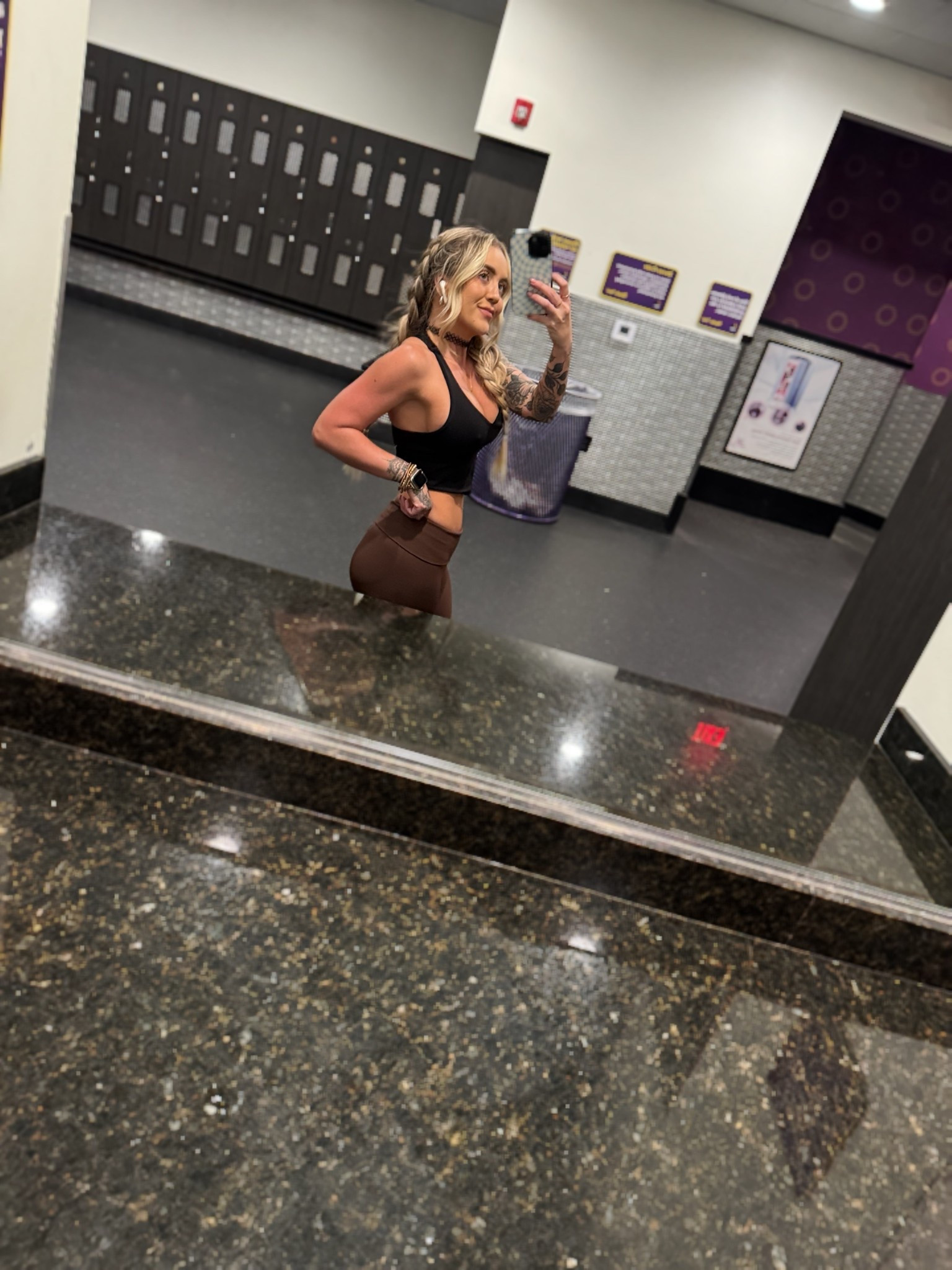 GYM OUTFIT FOR WOMEN AMAZON SHEIN NIKE HAIRSTYLIST BLONDE HAIR NEW BALANCE PLATFORM SNEAKERS

#LTKFallSale #LTKStyleTip #LTKSaleAlert