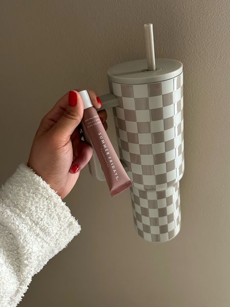 Essentials - Summer Fridays lip balm + simply modern tumbler 💗

#LTKbeauty #LTKsalealert #LTKxSephora