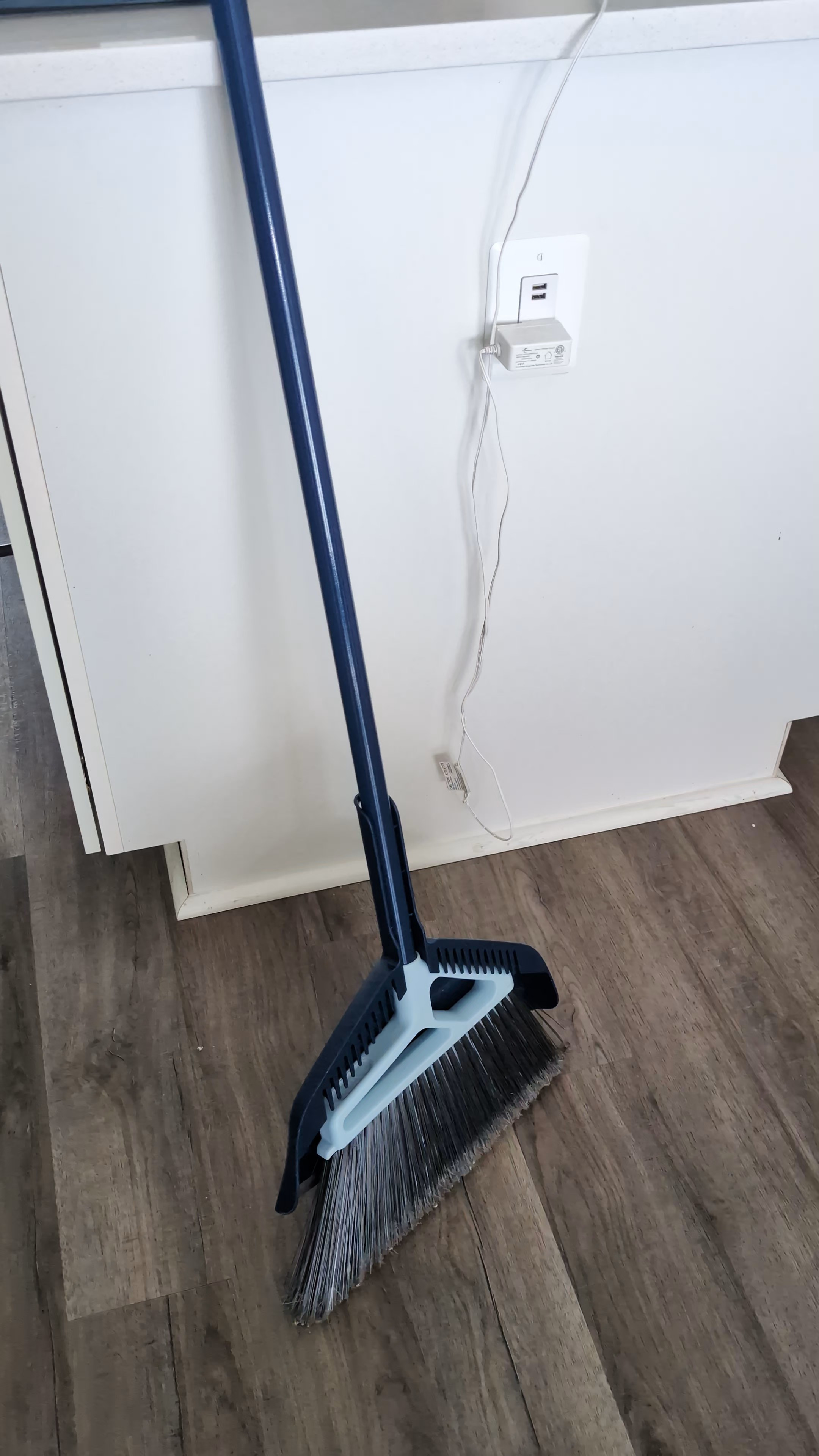 The Best Dust Broom if you're in the market. @target #targetfinds #home

#LTKHome #LTKvlog #LTKdayinmylife
