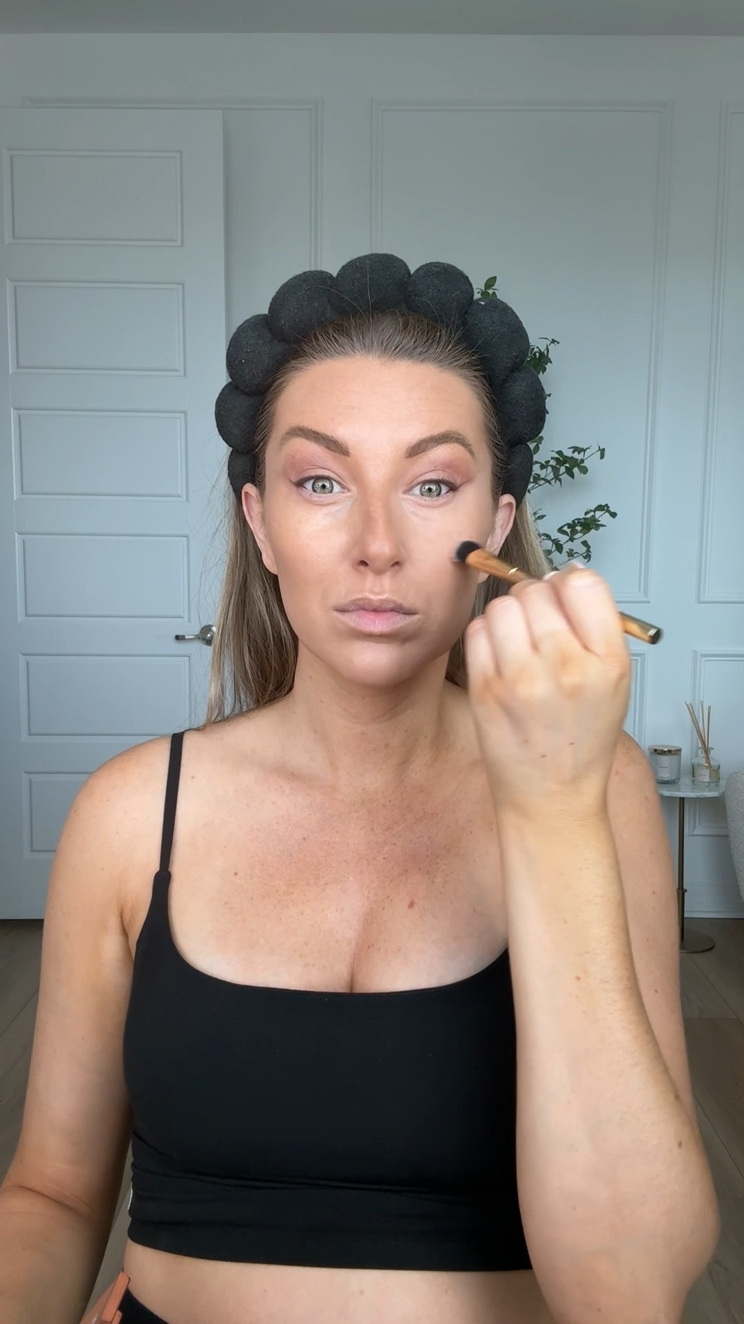 Viral under eye corrector and brightener is on sale!! I use shade light-medium peach! 