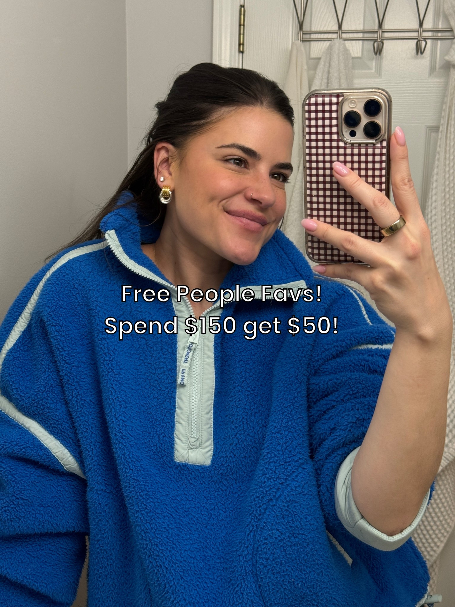 Like every fleece and sweatshirt I own are free people and here are some other favs as well! You spend $150 and get $50 so you’re losing money if you don’t shop  