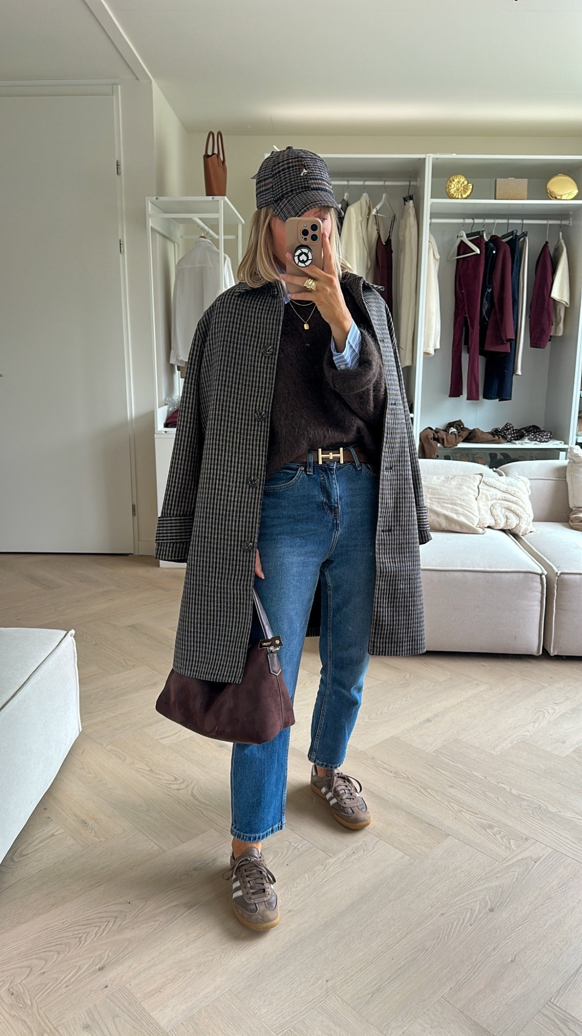 Layering done right 🤎🧥 sorry for the mess guys ! I’m trying on so many different items 🙈

Car coat size S, mohair jumper is old but linked similar, jeans size 30, shirt size XS

A checked coat over a soft knit vest, paired with straight-leg denim and retro sneakers = effortless fall uniform 🍂 I love how the cap ties it all together for that casual chic vibe.

Like this post to save it to your favourite folder and come back later to shop.

blazer coat, checked coat, oversized coat, layering outfit, fall outfit, winter outfit, casual chic style, Parisian style, minimalist fashion, capsule wardrobe, everyday outfit, street style look, knit vest outfit, blue denim jeans, straight-leg jeans, retro sneakers, Veja style sneakers, baseball cap outfit, elevated casual, neutral outfit idea, polished stre

#LTKStyleTip #LTKSeasonal