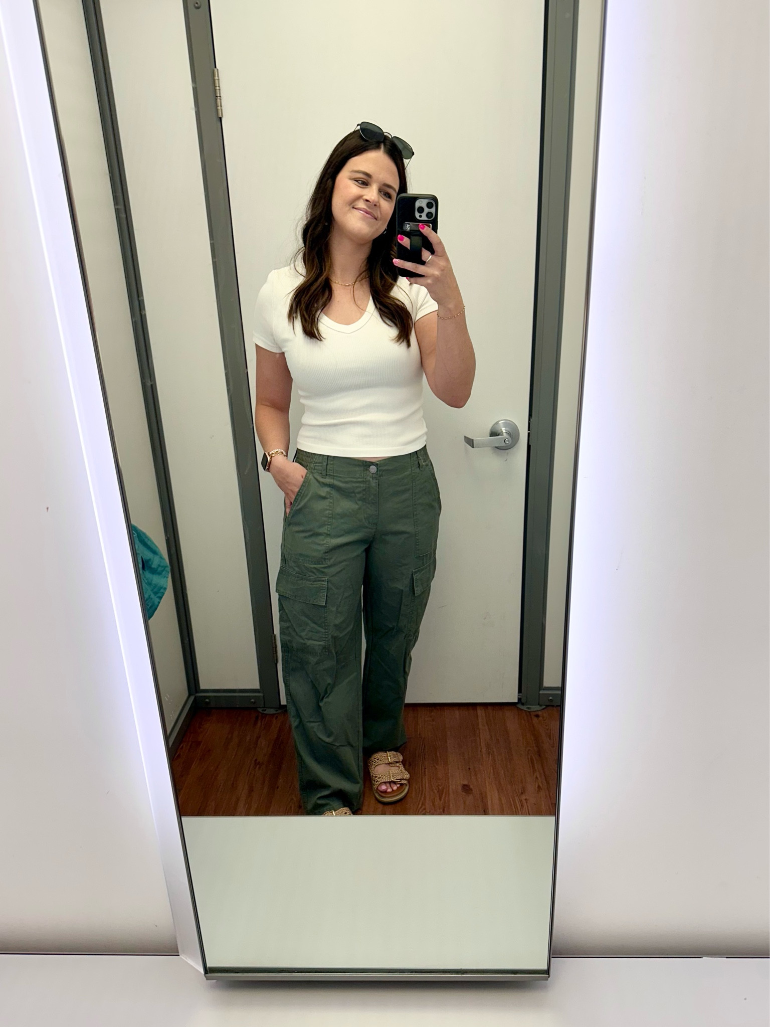 Walmart Cargo Pants | I’m wearing a size small #walmartfashion #affordablefashion

#LTKFindsUnder50 #LTKStyleTip #LTKMidsize