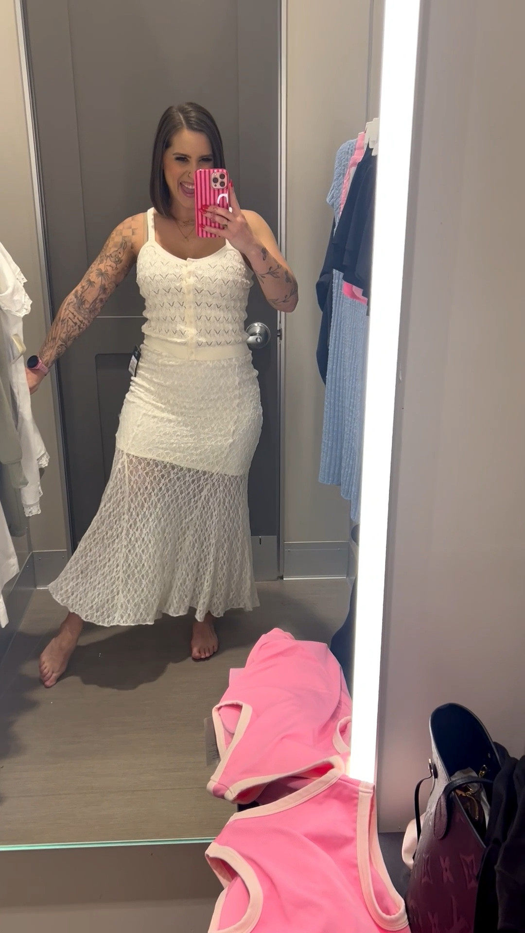 I wouldn’t necessarily wear this together unless I added a belt and/or vest to break it up but I wanted y’all to see both of these pieces. The skirt came home with me. I’m wearing a small in it and a medium in the top. 

Vintage, boho skirt, western skirt, Nashville outfit, boho outfit, western wear, concert outfit, Texas, Alicia Bice, does it come in pink blog 

#LTKSeasonal #LTKTravel #LTKootd