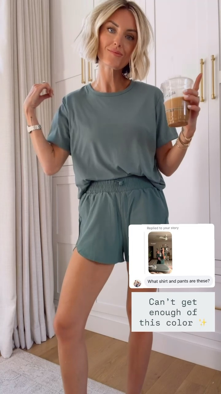 Can’t say enough good things about this active set! These shorts are one of my all time favorites. This shade of green is great for fall! Wearing S

Loverly grey, Target active, green shorts active set, athleisure, workout outfit

#LTKSeasonal #LTKActive