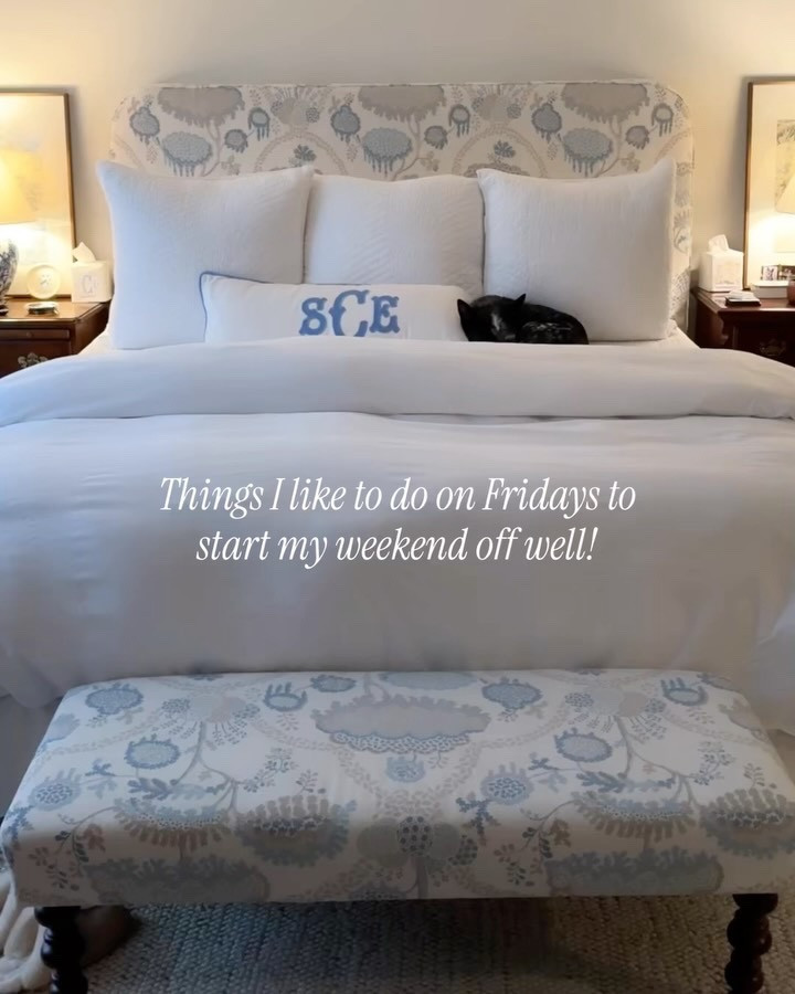 TGIF 🙌🏻 what are your favorite things to do on Fridays to kick off the weekend well?! #classicstyle #grandmillenial #grandmillenialdecor #pittsburghinfluencer