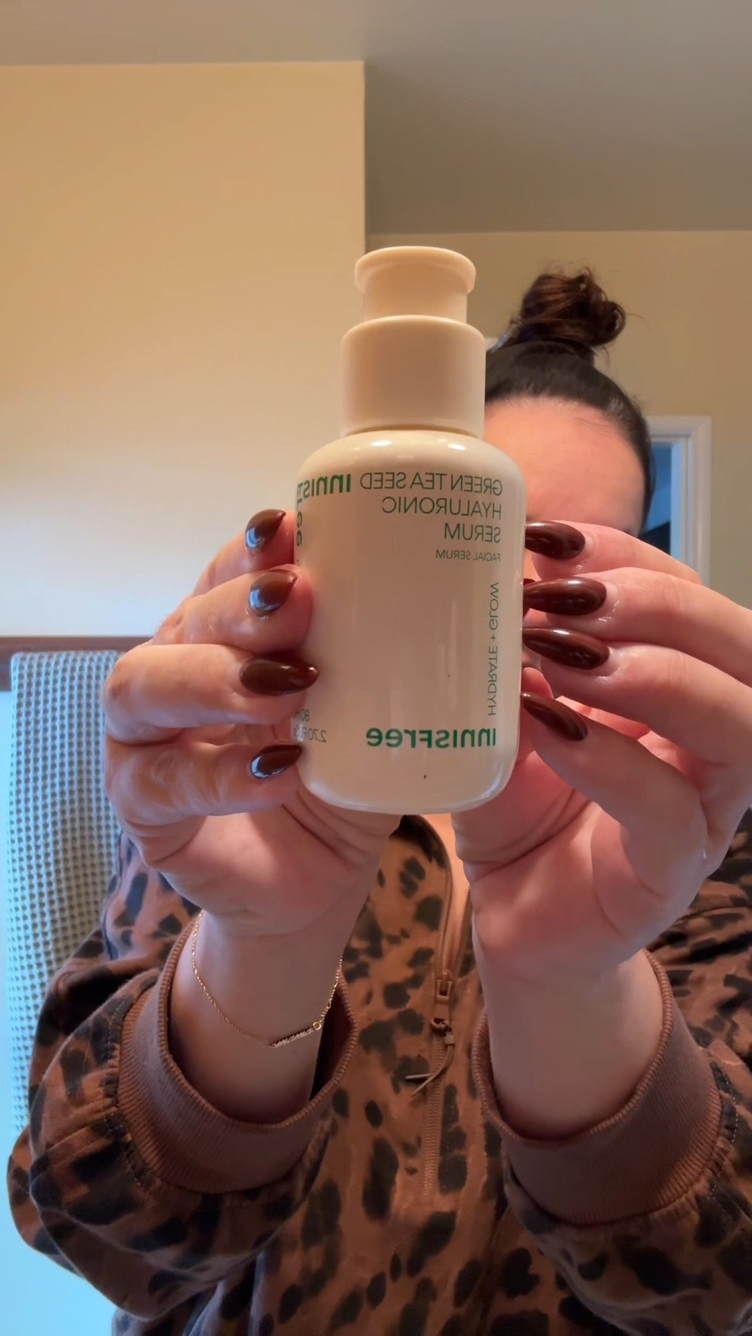 my daily morning face routine! I am not a gua sha expert so take it easy on me 💚 

#LTKdayinmylife #LTKgrwm #LTKBeauty