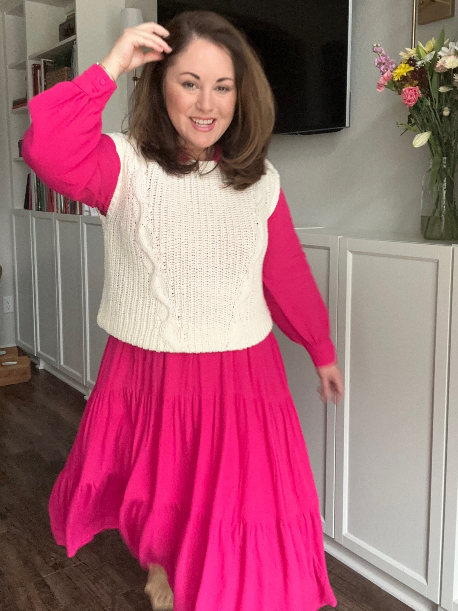 Valentine’s Day Ready! 🎀💐 #valentinesdayoutfit #dillards #dress #pinkdress #whitevest #vest #knitt

#LTKworkwear #LTKstyletip #LTKover40