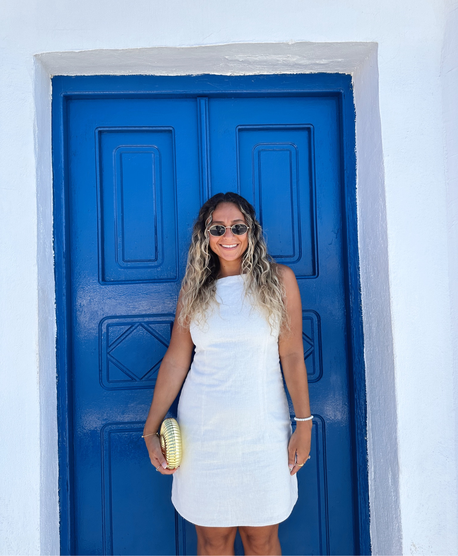 Abercrombie white linen dress🪬 #linendress #abercrombie #europeoutfit #summeroutfit

#LTKStyleTip