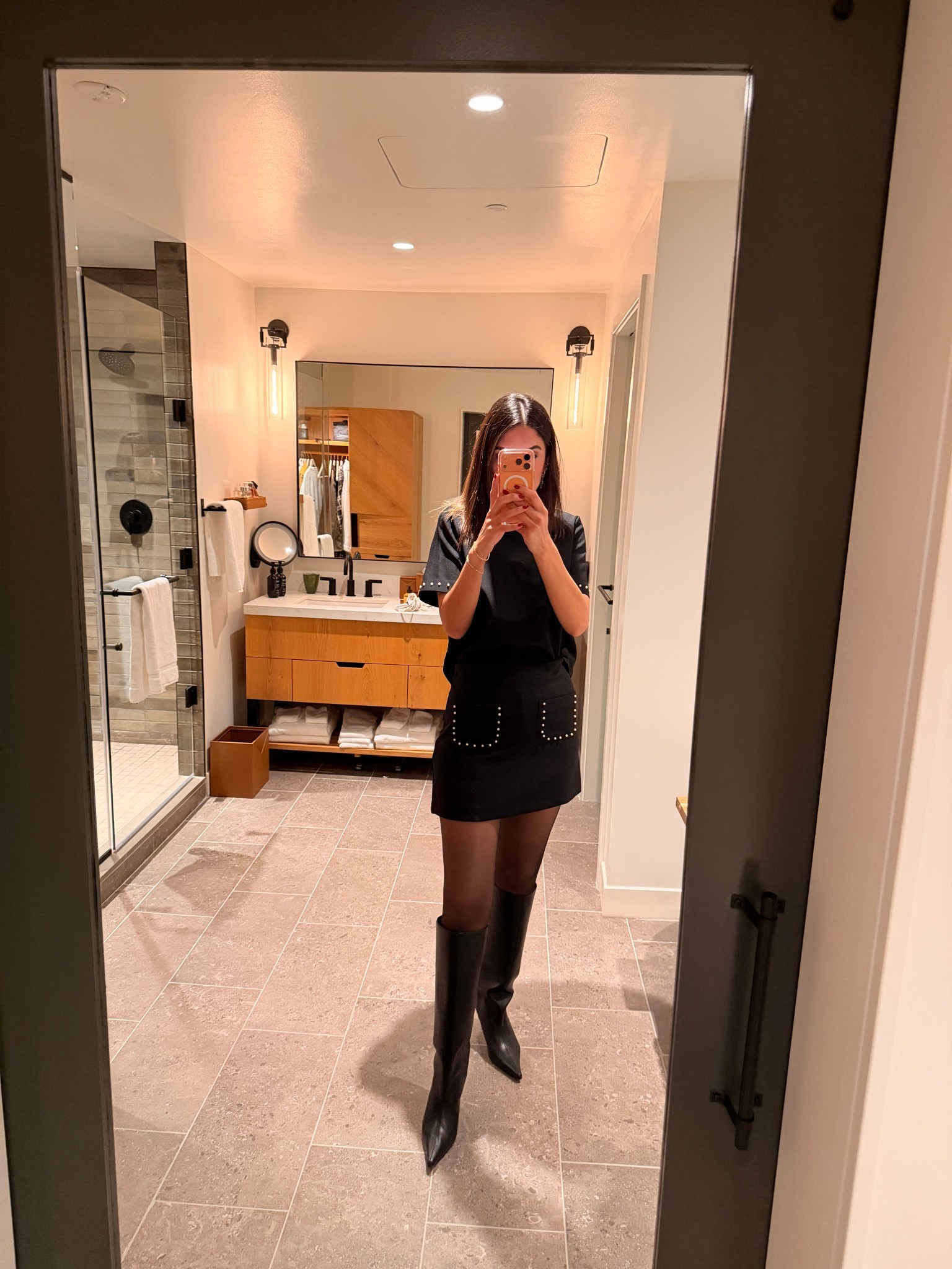 Pearl mini skirt | pearl top | matching set | black outfit | night out outfit | party outfit | holiday outfit | Zara | Zara finds | Zara skirt | Zara top 

#LTKHoliday #LTKootd #LTKCyberWeek