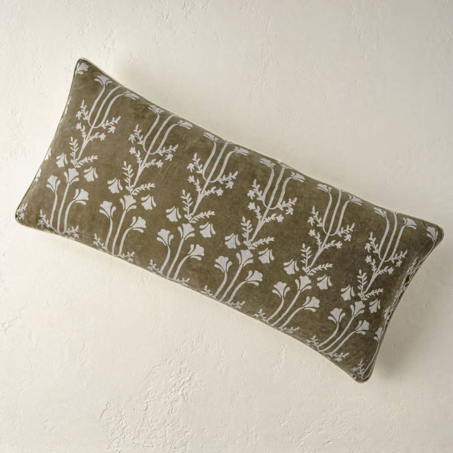 Tulip Velvet Lumbar Pillow | Magnolia
