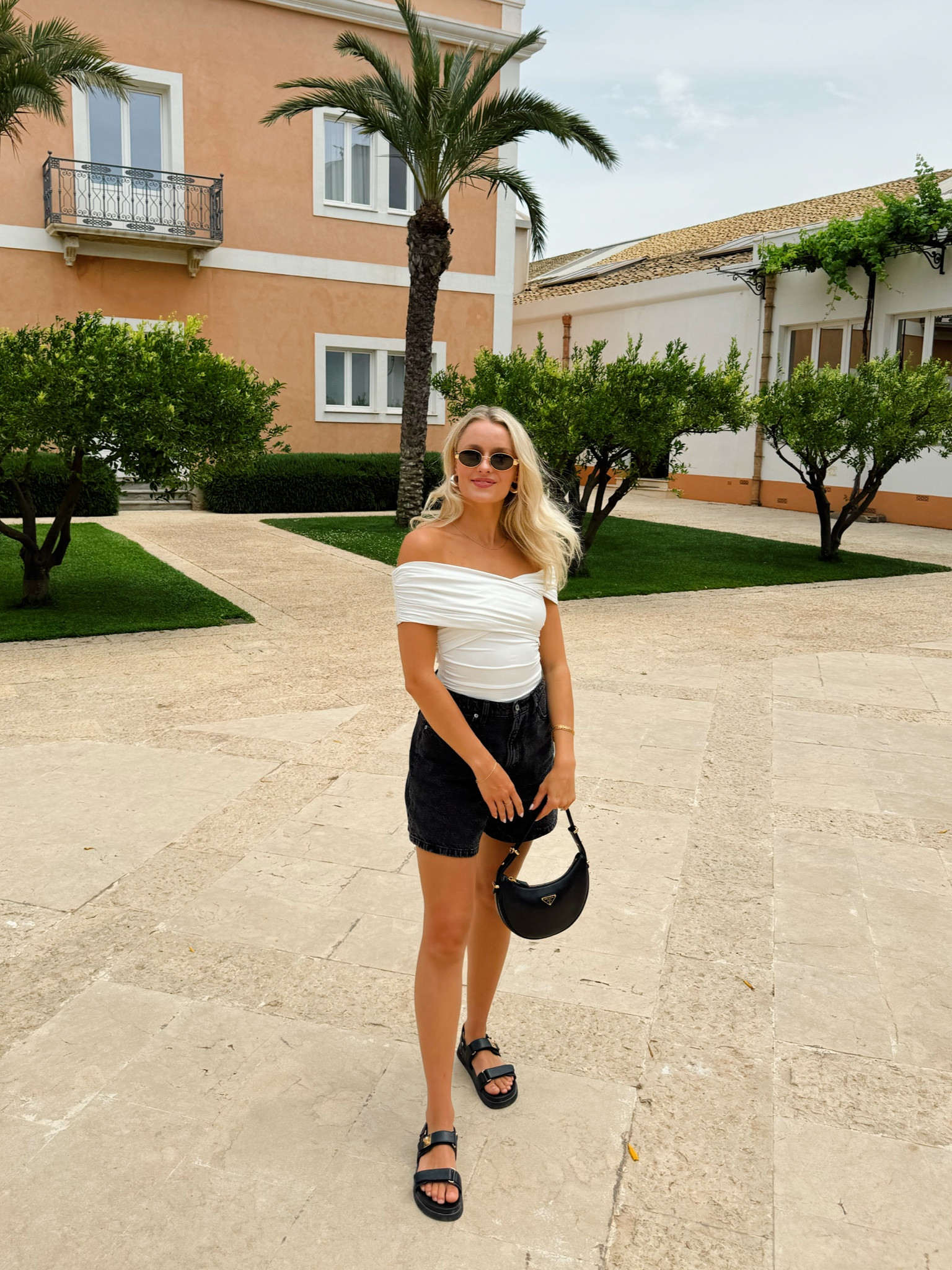 Wine tasting in Sicily! Top is a bodysuit from A&F last year but linking similar ones. A&F is also on sale right now!!✨

#LTKFindsUnder100 #LTKTravel #LTKFindsUnder50