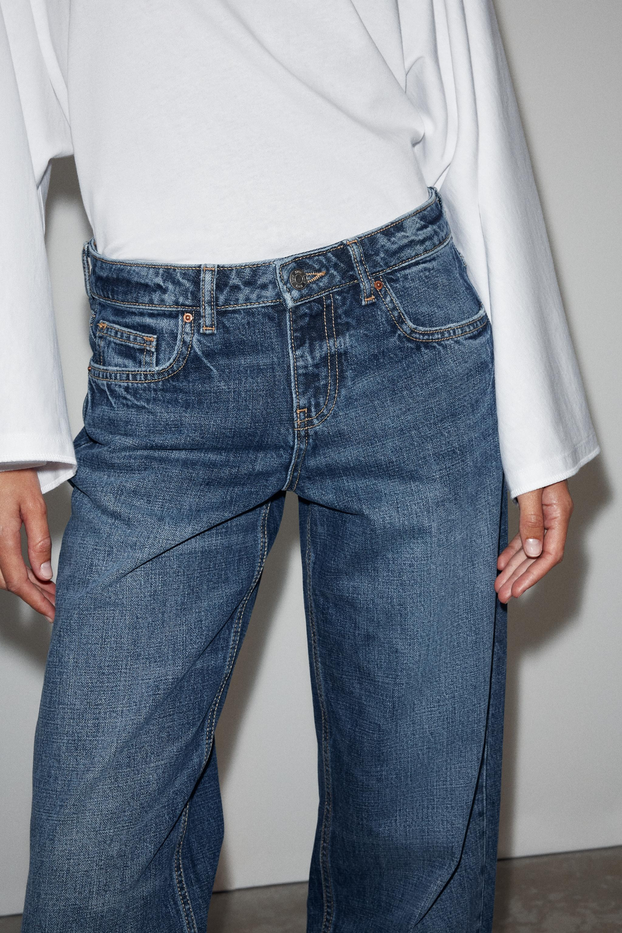 Z1975 LOW RISE REGULAR JEANS | Zara US