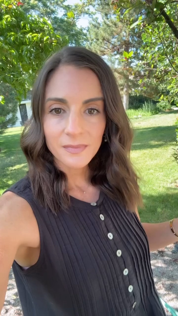 This dress is so comfortable and breezy! 

 #LTKSeasonal #LTKFindsUnder100 #LTKStyleTip