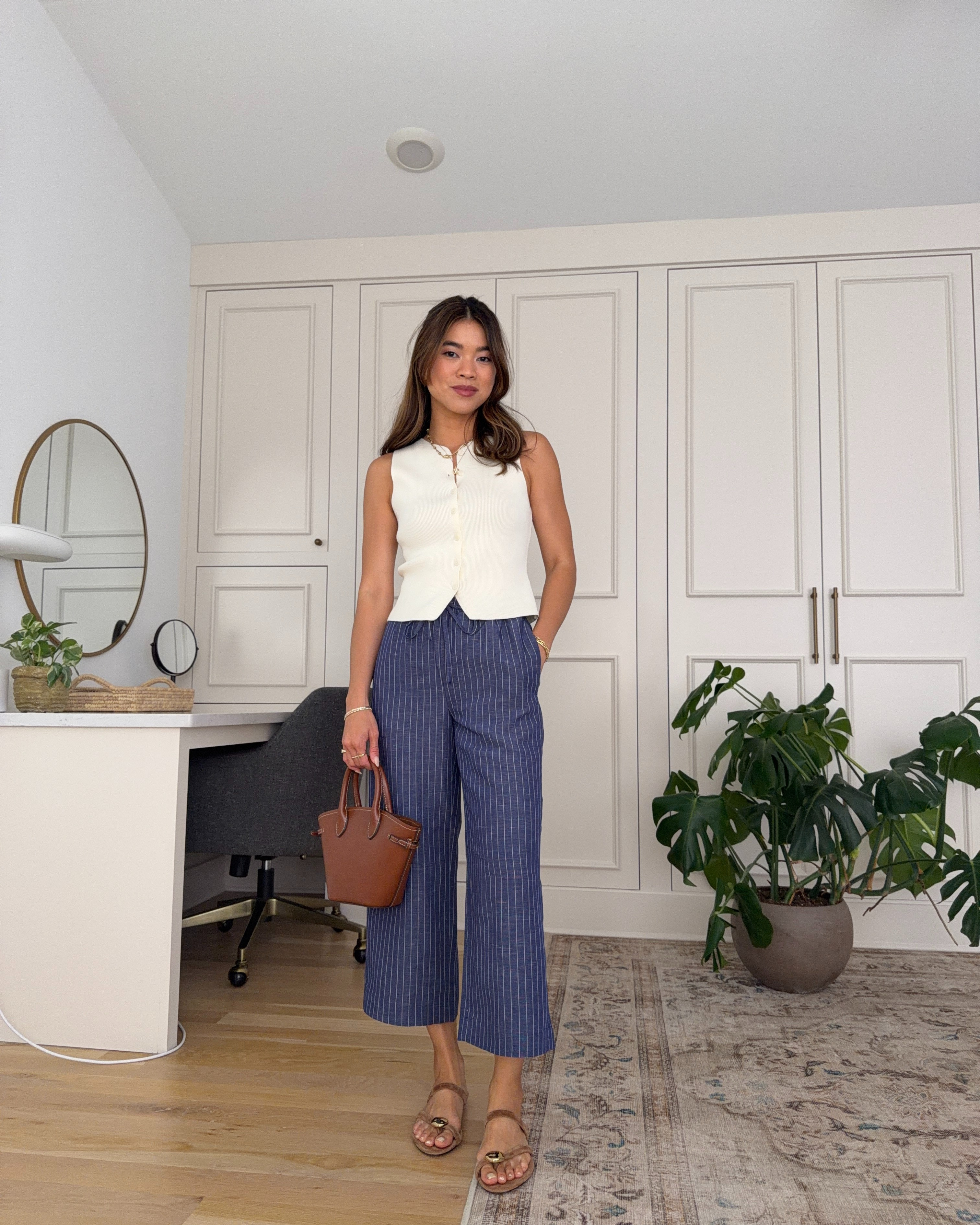 I love that these @Aritzia pants come in a cropped version. They are the perfect petite pants.

Sizing info:
-Aritzia Navy Linen The Lodge Pant Cropped (Size 2XS Short in Susan Strpe Hrbr Nv/W) 
-Aritzia Croquet Sweater Vest - Wonder Yarn (Size XS in Light Birch)

Aritzia best sellers, best pieces from Aritzia for petite, Aritzia Viral Lodge Pant, Aritzia petite lodge pant, what pants from Aritzia will fit if youre petite, Petite style guide, how to dress if you’re petite, Petite style, petite fashion, mom outfit, mom style, petite pants, petite outfit ideas, petite outfits, best pants for petite, spring style, spring outfits, beach outfits, spring break, vacation outfits, Aritzia try on, Aritzia new arrivals, Aritzia pants for petite

#LTKootd #LTKSeasonal #LTKPetite