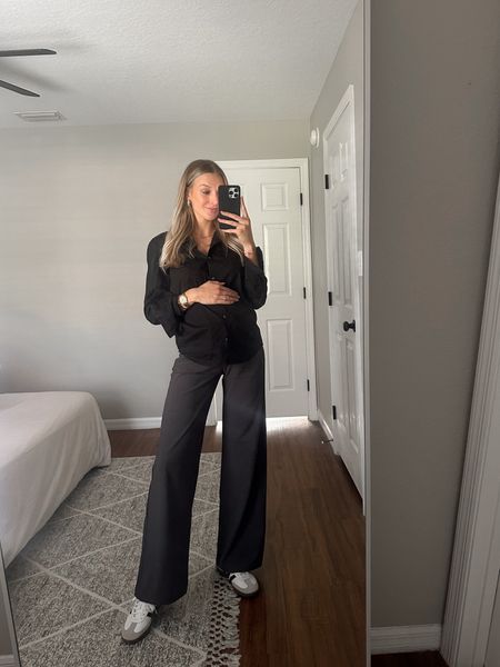 Maternity outfit for spring - super cute bump friendly trousers from Stradivarius for a great price! Size up 1-2 sizes for bump friendly!
I love this easy maternity outfit 

#LTKbump #LTKshoecrush #LTKstyletip
