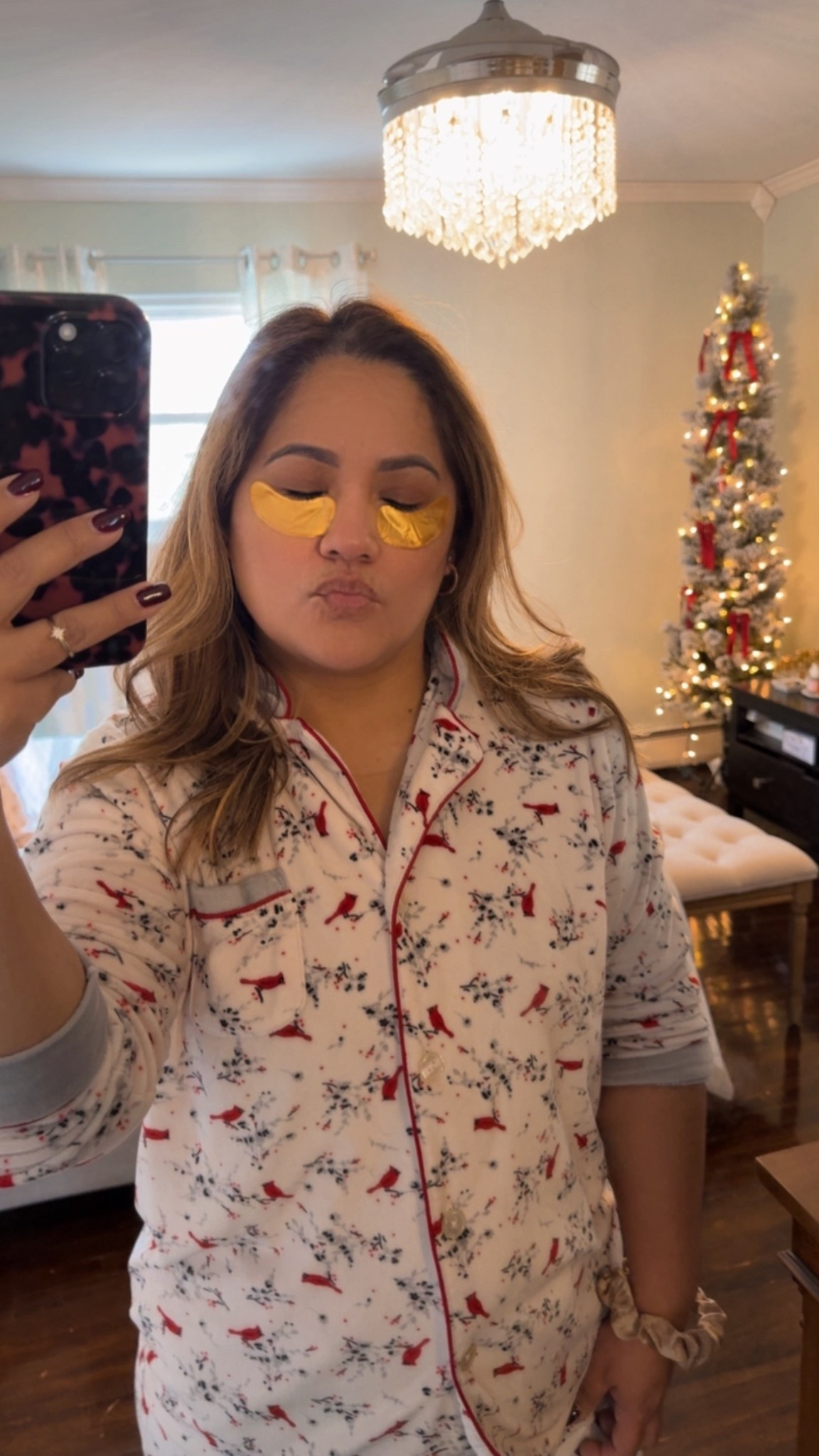 In need of a much needed eye patches for my poor tired eyes 👀 😢 

#LTKmomlife #LTKHoliday #LTKmorningroutine