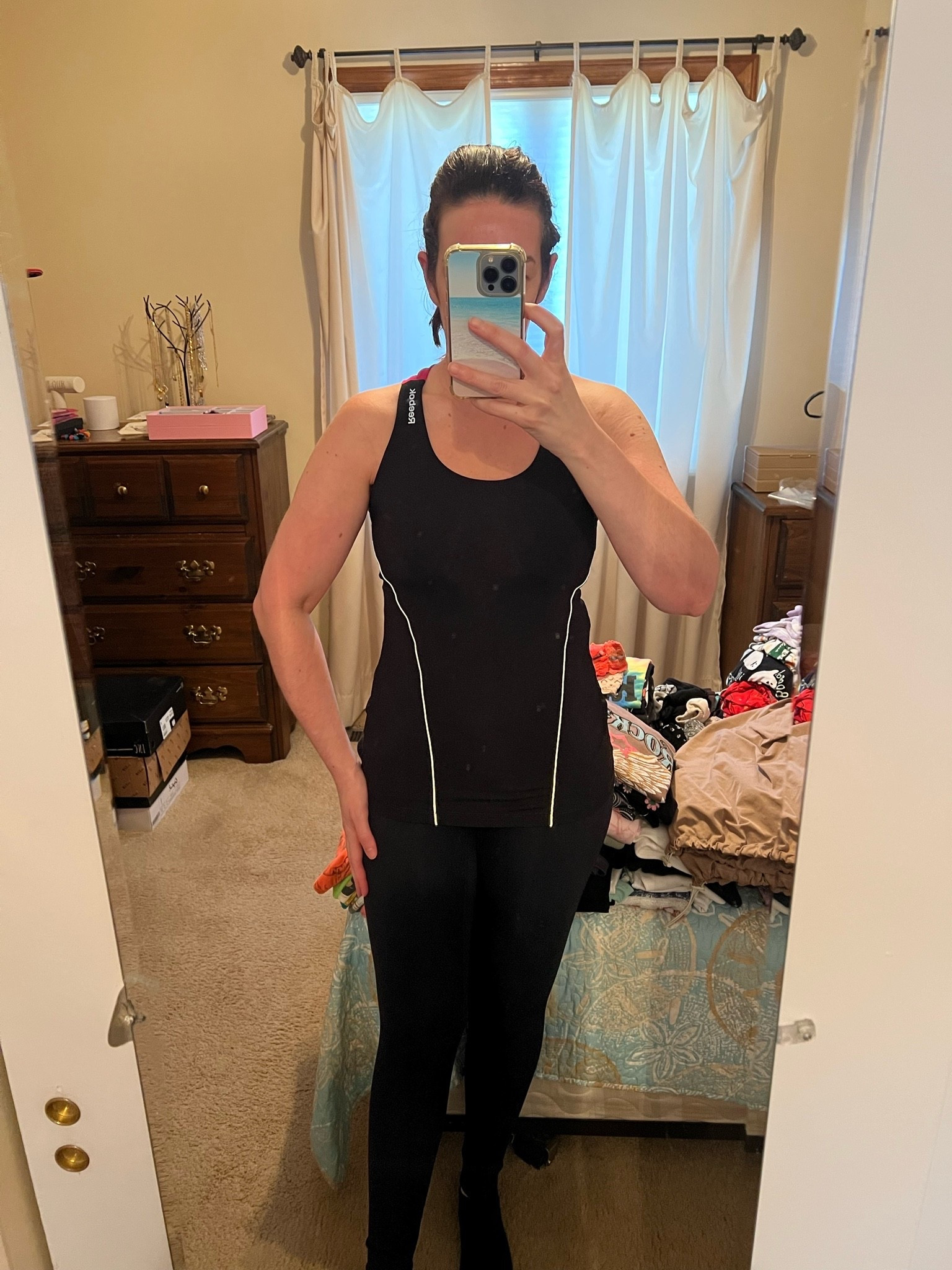 Black workout top (m). Black workout leggings (s). #workouttop #blacktop #workoutleggings #blackleggings #fitnessgear #activewear

#LTKootd #LTKfitnessgoals #LTKActive
