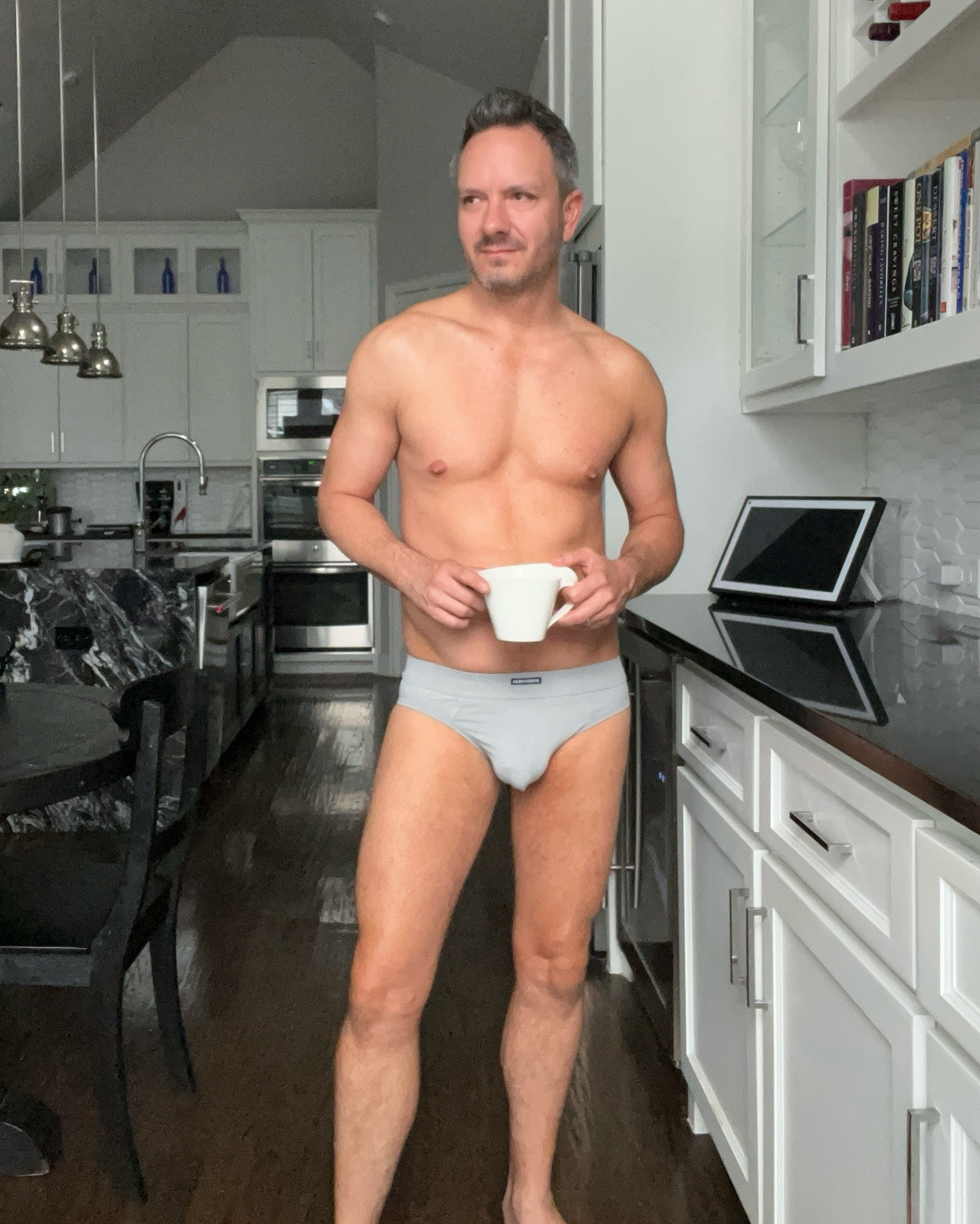 Sunday morning with some fun briefs that won’t break the bank! And the back of them is 🔥