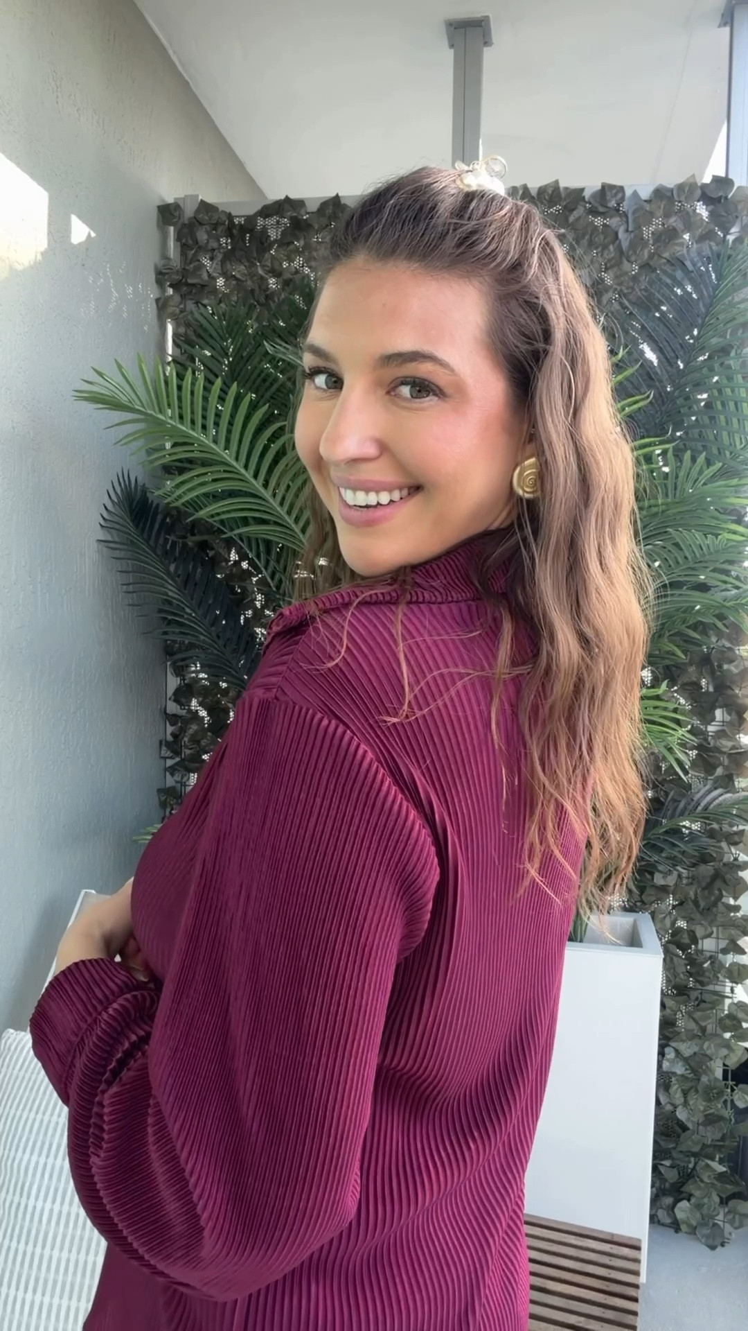 This hair clip is one of those simple pieces I use constantly.
I love how versatile it is — easy for half-up styles, low twists, quick updos, or pulled-back looks when you don’t want to overthink your hair.

Perfect for everyday wear and travel because it’s lightweight, secure, and works with so many hairstyles. Such an easy way to look put together in seconds.
Everything is linked here 🤍

Amazon beauty | amazon hair tools | amazon beauty finds | amazon hair accessories | amazon beauty favorites | amazon beauty must haves
Vacation beauty | travel beauty essentials | vacation hair tools | cruise beauty essentials | cruise hair tools | amazon vacation beauty | amazon travel beauty | amazon vacay beauty

#LTKBeauty #LTKTravel #LTKgrwm