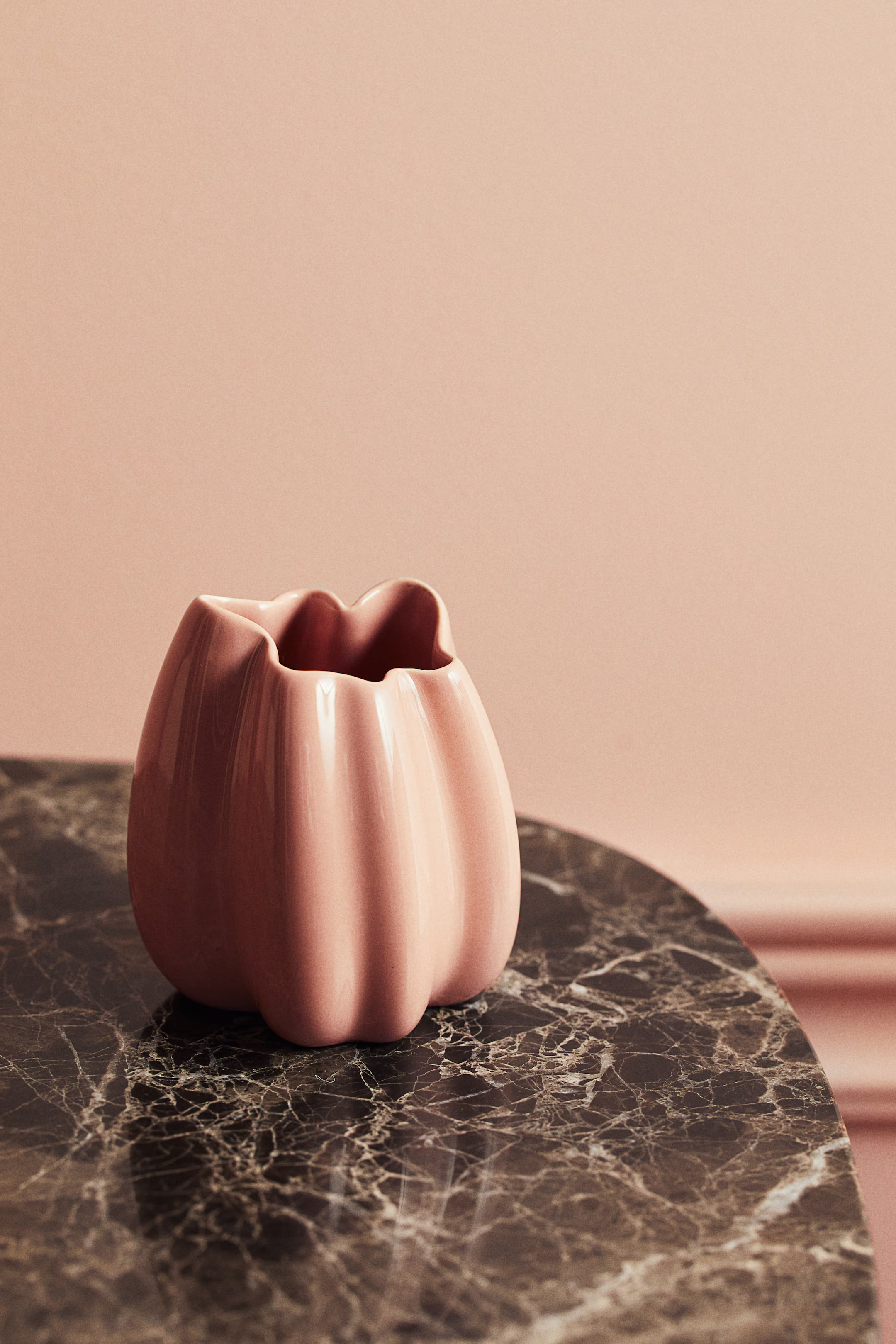 Small Stoneware Vase | H&M (US + CA)