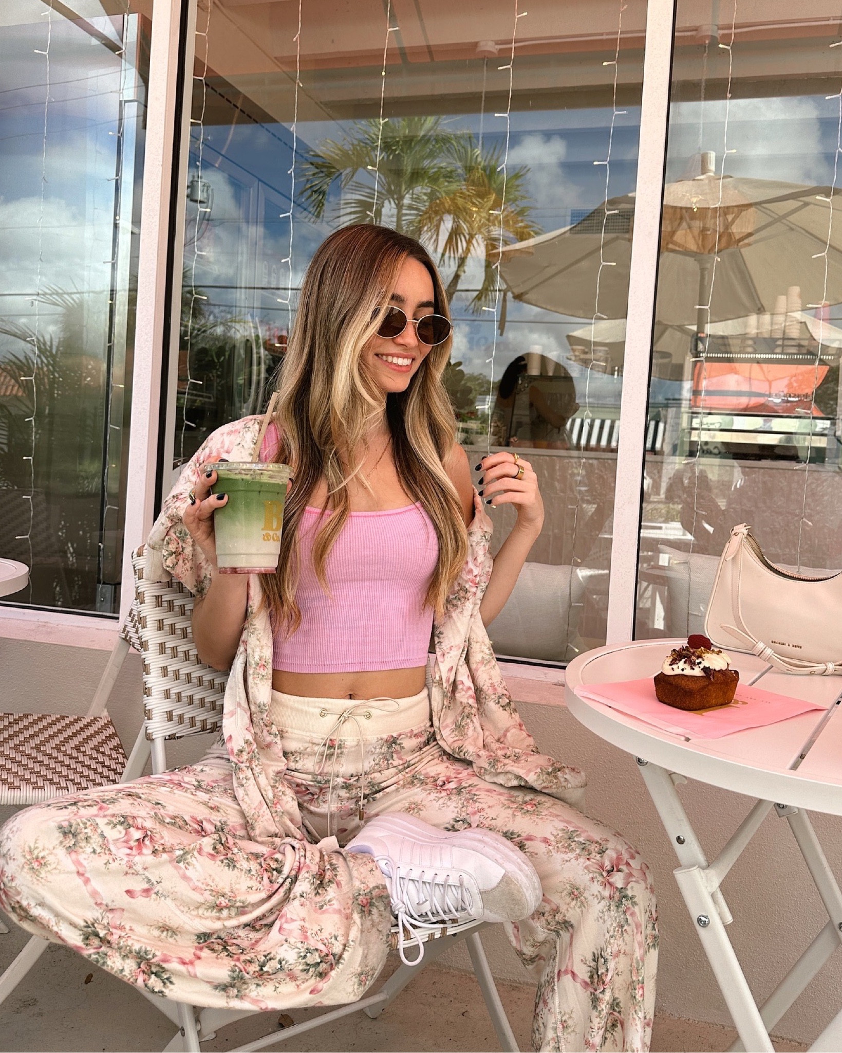 Valentine’s Day floral sweat set💘💘 



#LTKTravel #LTKSeasonal #LTKMostLoved