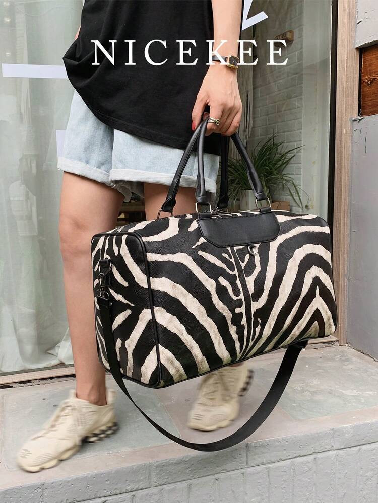 Weekend Vacation Travel Bag Contrast Color Animal Pattern Random Print Large Capacity Sports Fitness Bag Overnight Carry-On Hospital Handbag With Hanging Trolley Portable Shoulder Bag Suitable For Short Business Trip Travel Sports And Fitness. | SHEIN