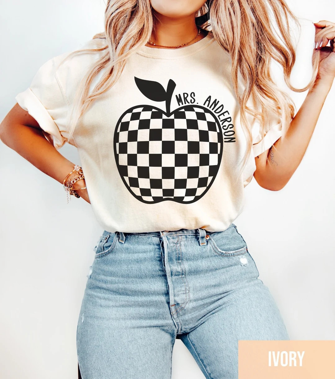 Custom Teacher Shirt, Comfort Colors Kindergarten Shirt, Retro Apple Teacher Name Shirt, Personal... | Etsy (US)