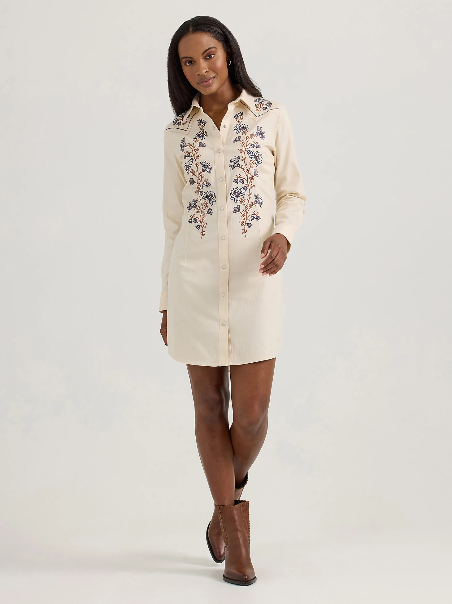Women's Embroidered Wildflower Western Snap Shirt Dress | Wrangler